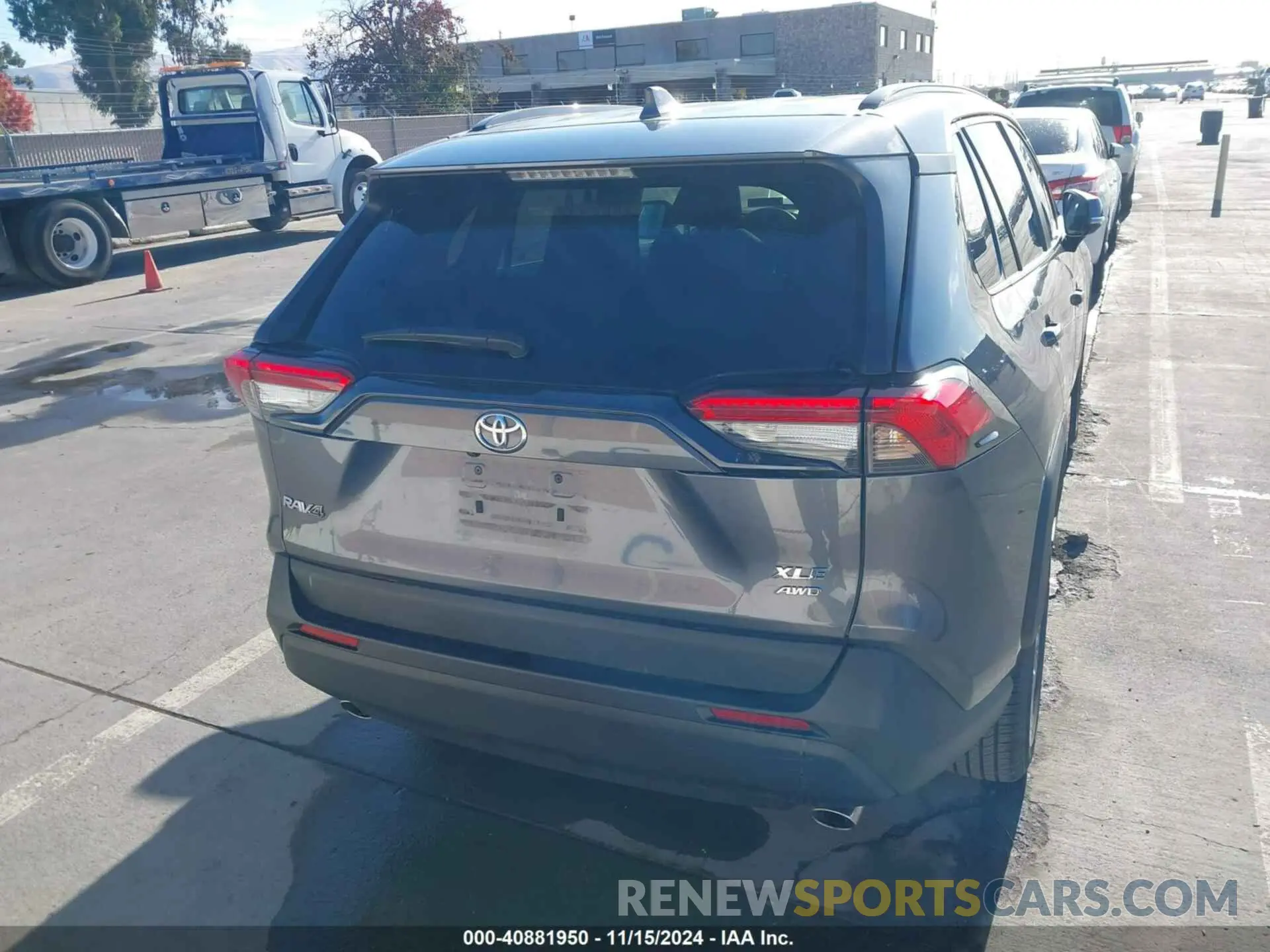 16 Photograph of a damaged car 2T3P1RFV2PC352278 TOYOTA RAV4 2023