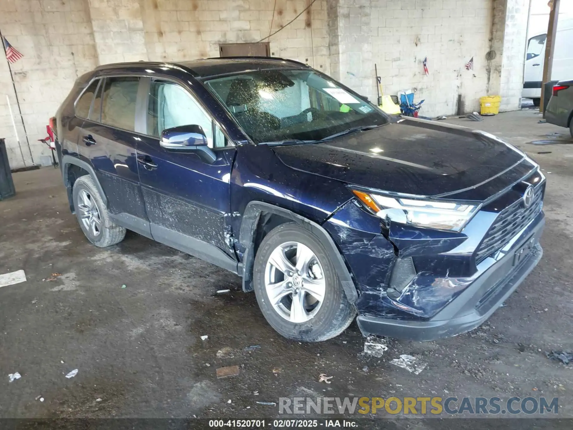 1 Photograph of a damaged car 2T3P1RFV2PW350478 TOYOTA RAV4 2023