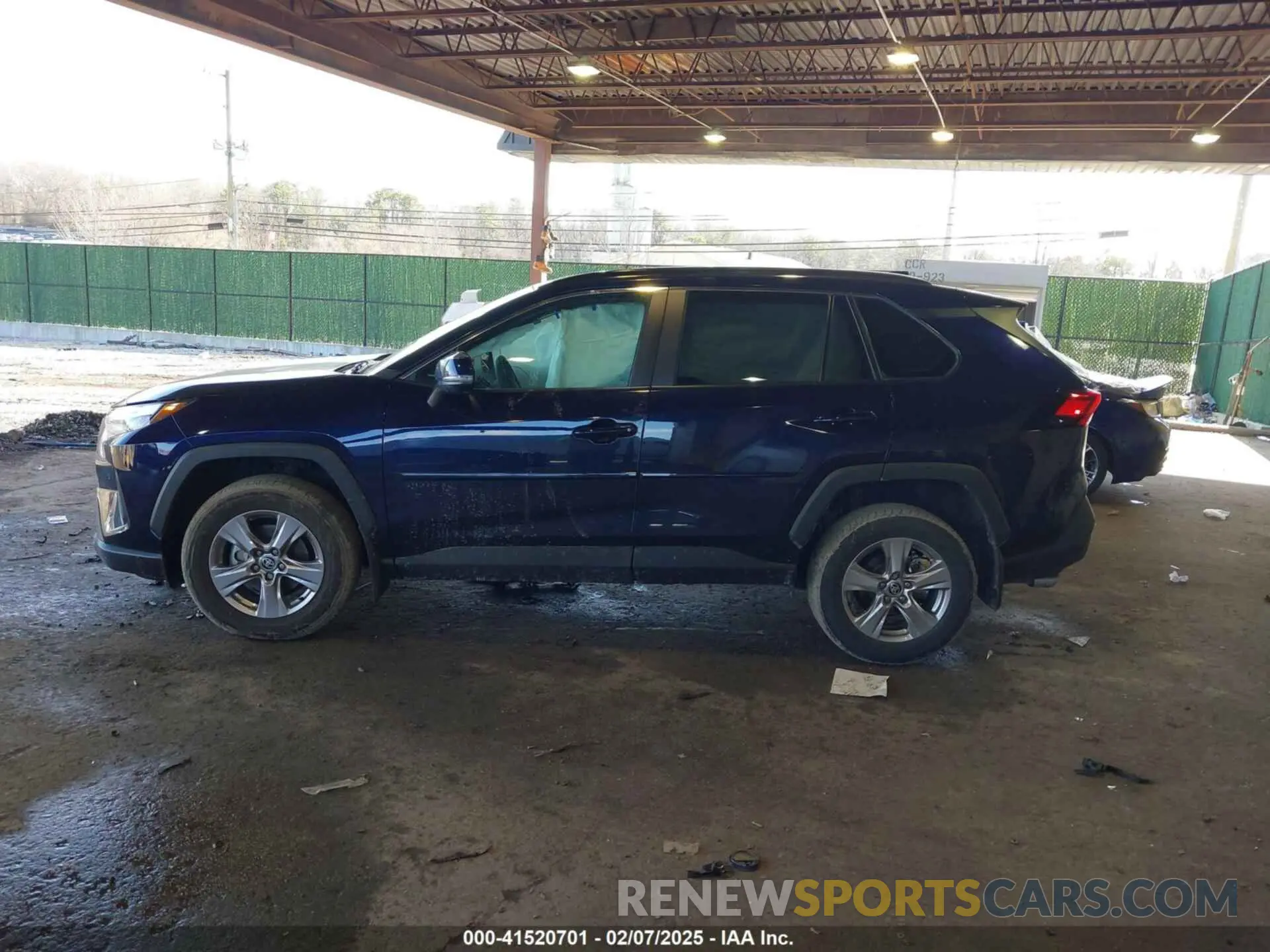 14 Photograph of a damaged car 2T3P1RFV2PW350478 TOYOTA RAV4 2023