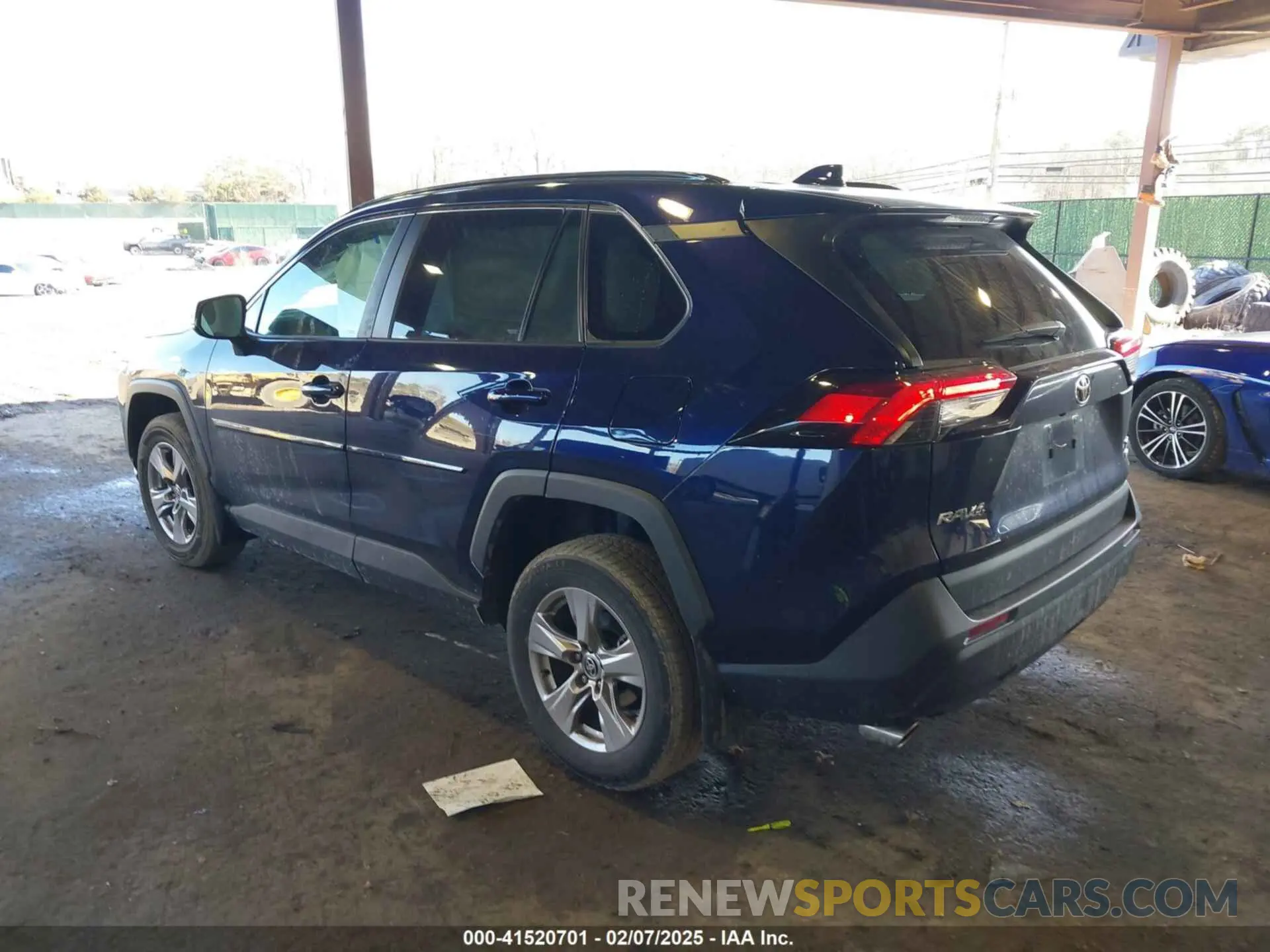 3 Photograph of a damaged car 2T3P1RFV2PW350478 TOYOTA RAV4 2023