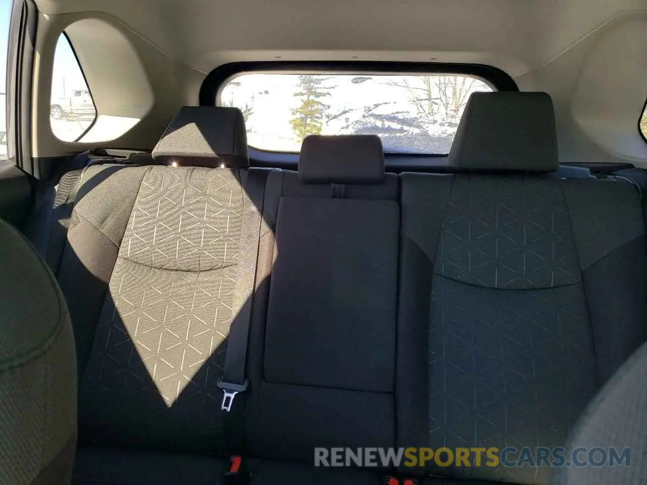 10 Photograph of a damaged car 2T3P1RFV3PC348157 TOYOTA RAV4 2023