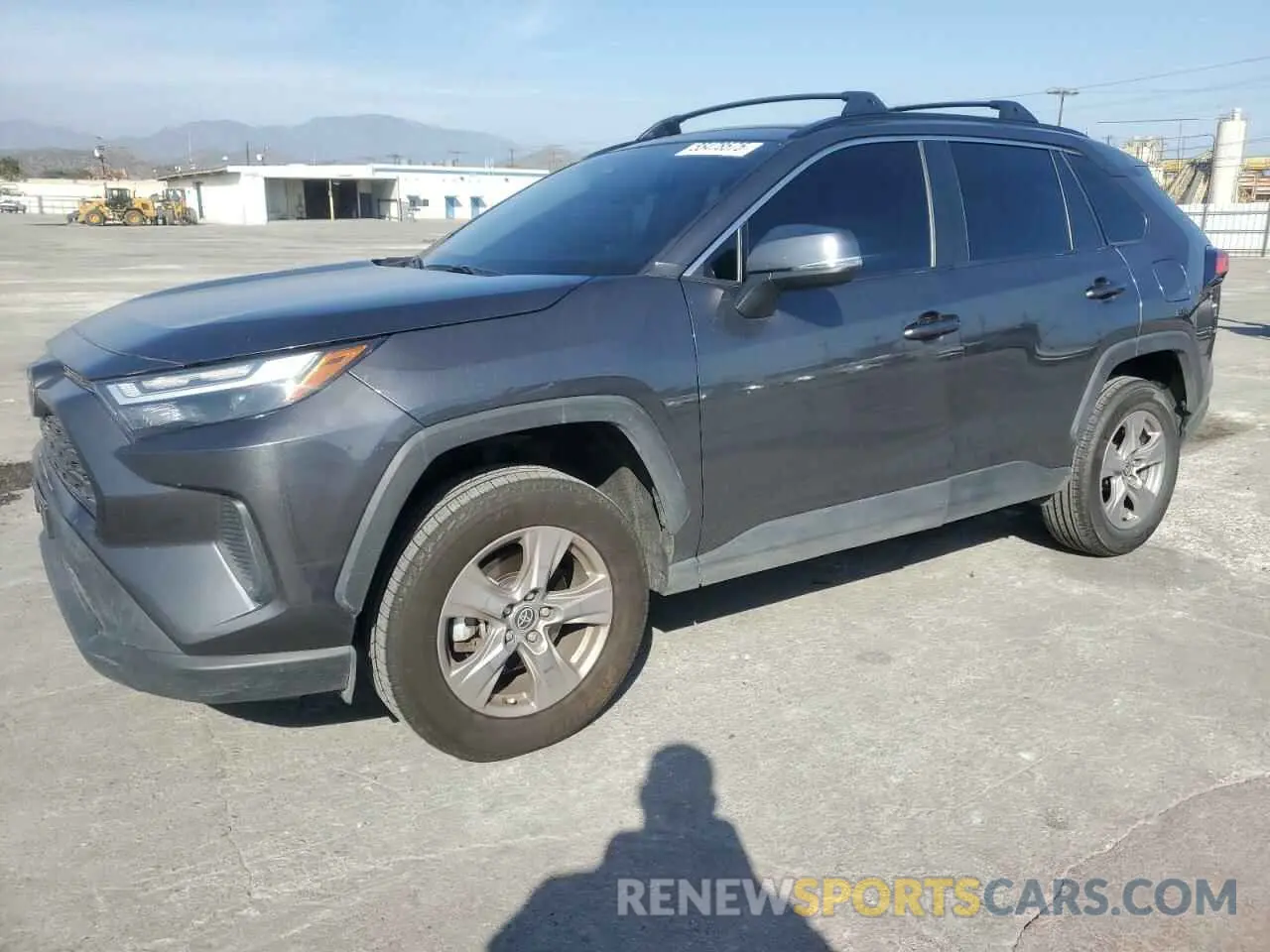1 Photograph of a damaged car 2T3P1RFV3PC368666 TOYOTA RAV4 2023