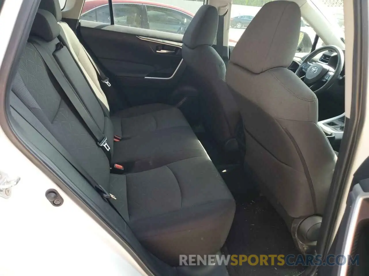 11 Photograph of a damaged car 2T3P1RFV3PC375214 TOYOTA RAV4 2023