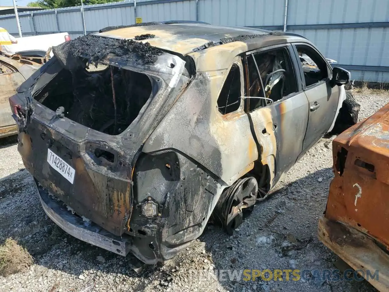 3 Photograph of a damaged car 2T3P1RFV3PW373848 TOYOTA RAV4 2023