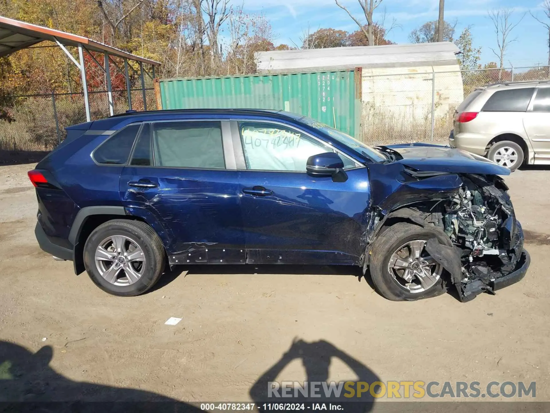 13 Photograph of a damaged car 2T3P1RFV3PW393310 TOYOTA RAV4 2023