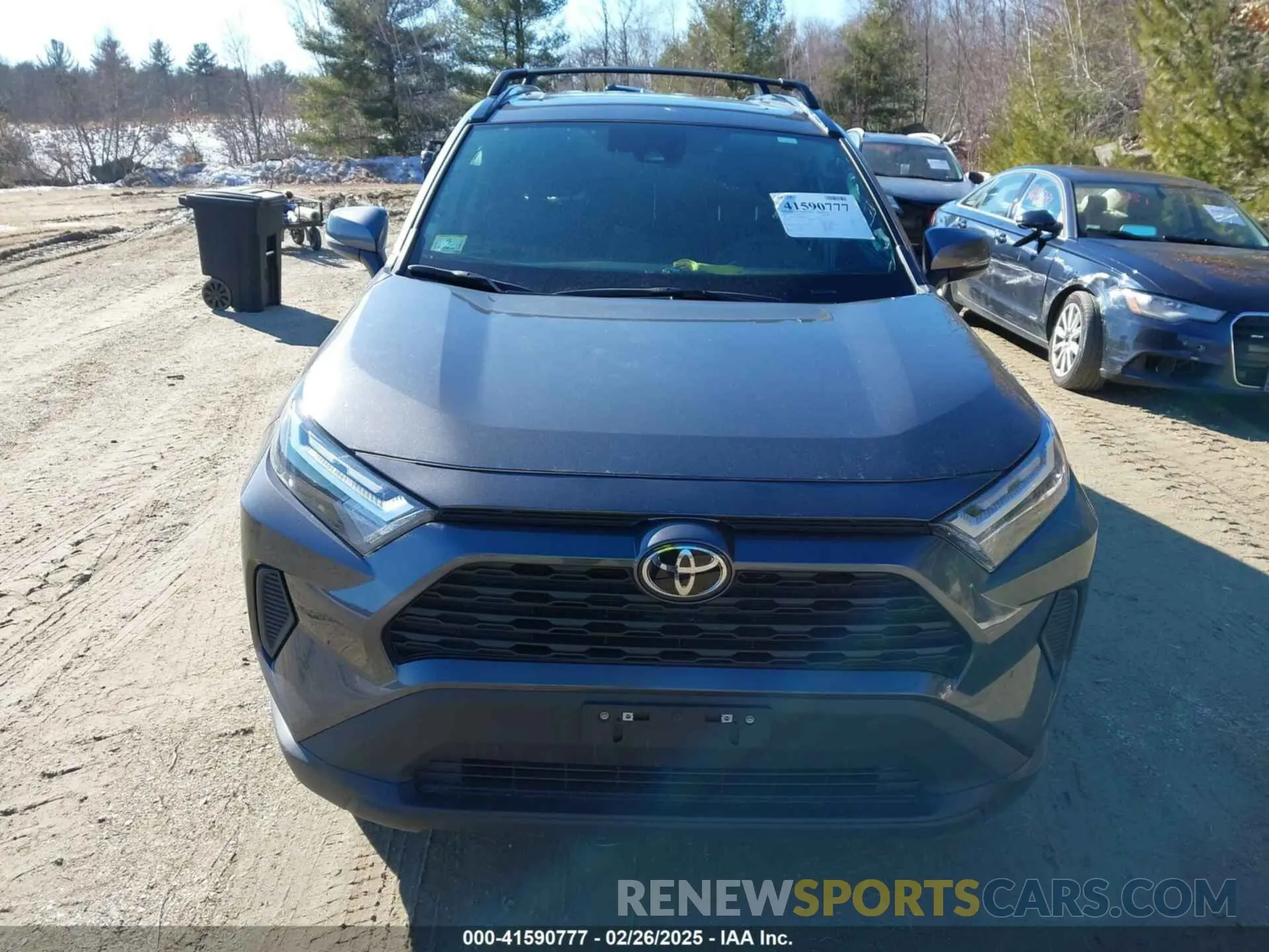13 Photograph of a damaged car 2T3P1RFV3PW397552 TOYOTA RAV4 2023