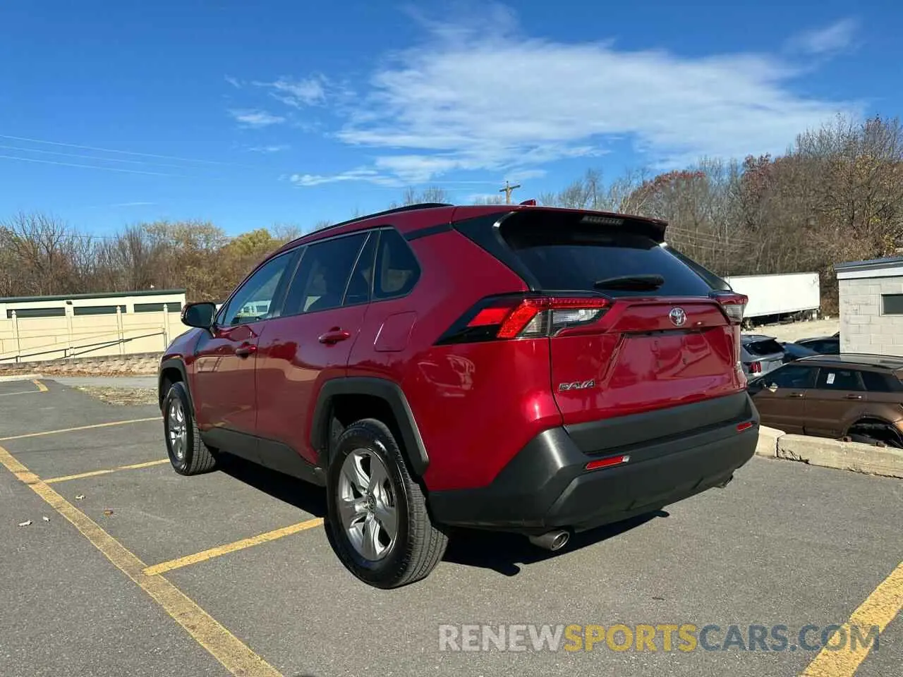 2 Photograph of a damaged car 2T3P1RFV4PW374488 TOYOTA RAV4 2023