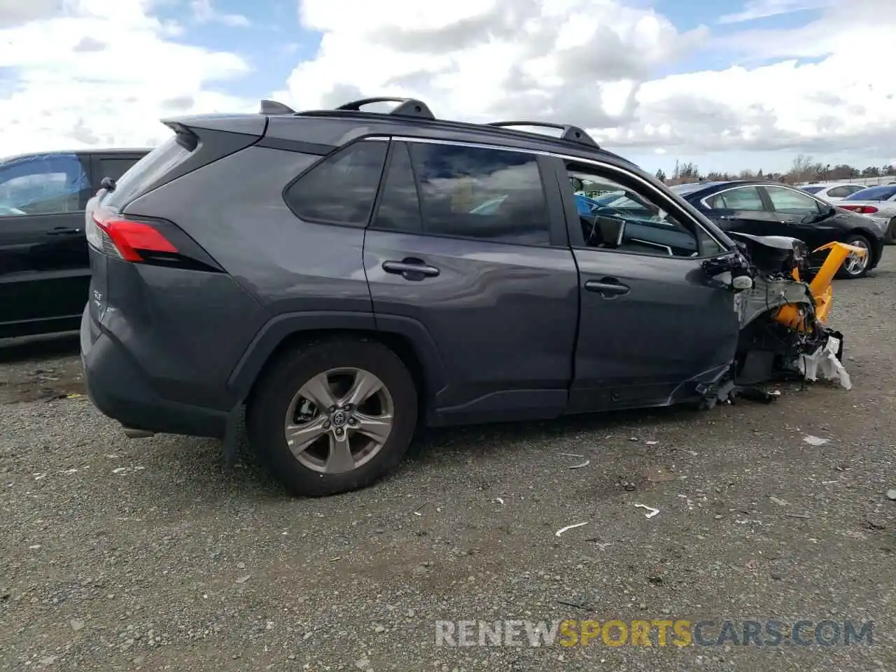 3 Photograph of a damaged car 2T3P1RFV5PW345677 TOYOTA RAV4 2023