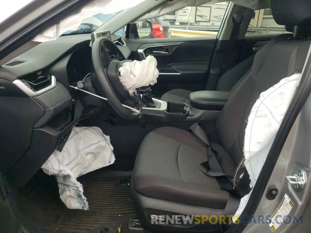 7 Photograph of a damaged car 2T3P1RFV5PW364391 TOYOTA RAV4 2023