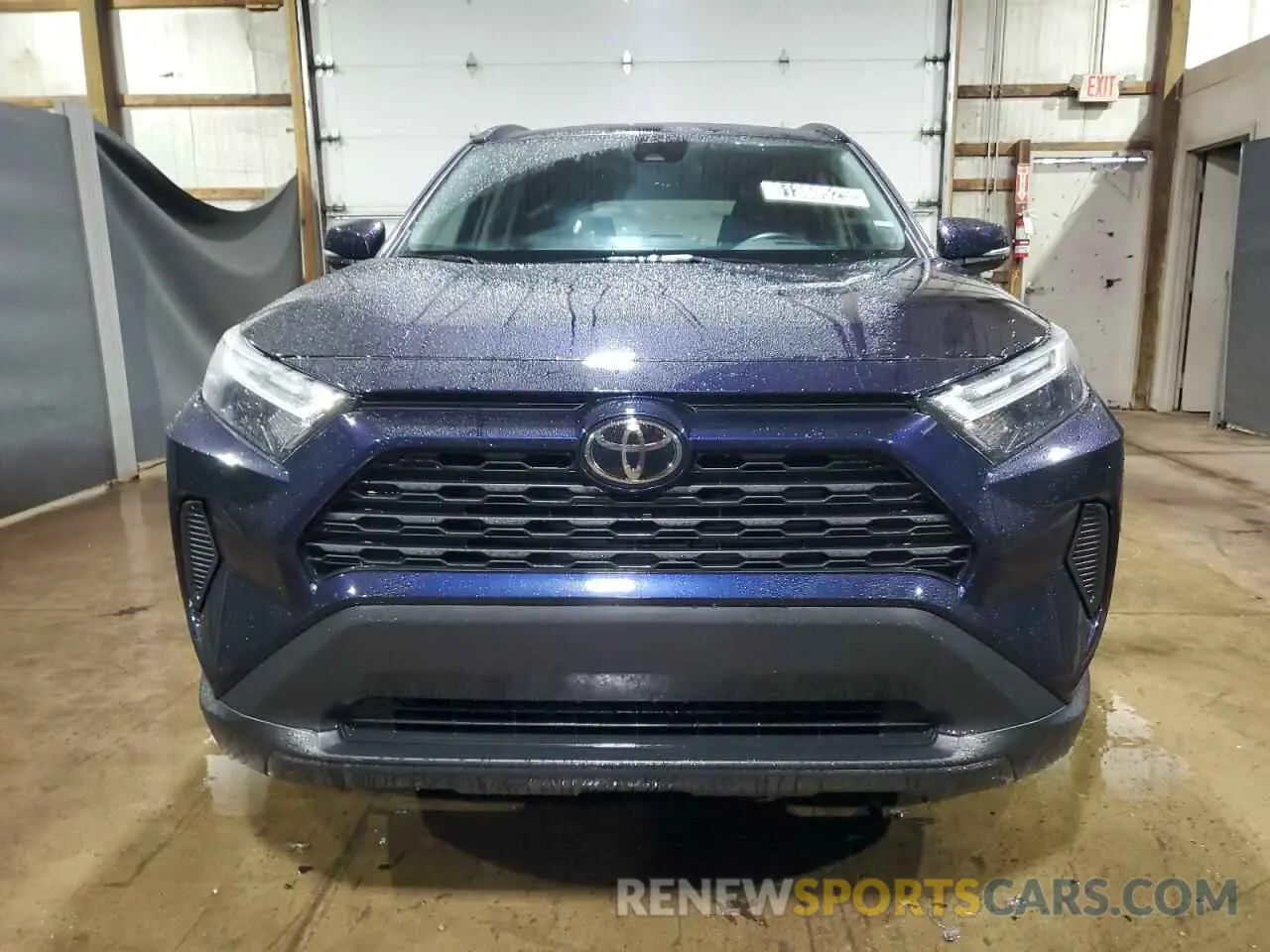 5 Photograph of a damaged car 2T3P1RFV5PW375536 TOYOTA RAV4 2023