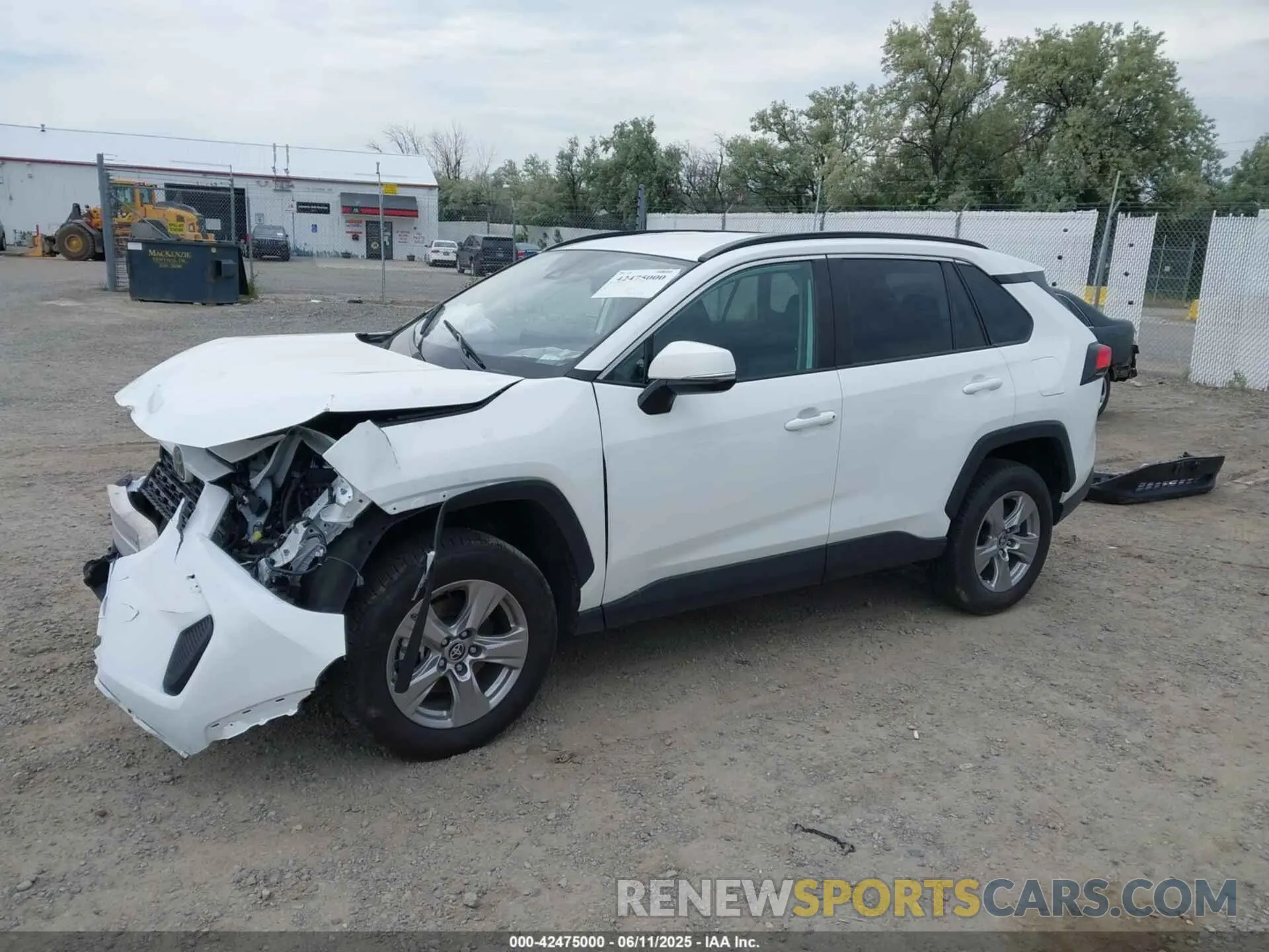 2 Photograph of a damaged car 2T3P1RFV5PW376458 TOYOTA RAV4 2023