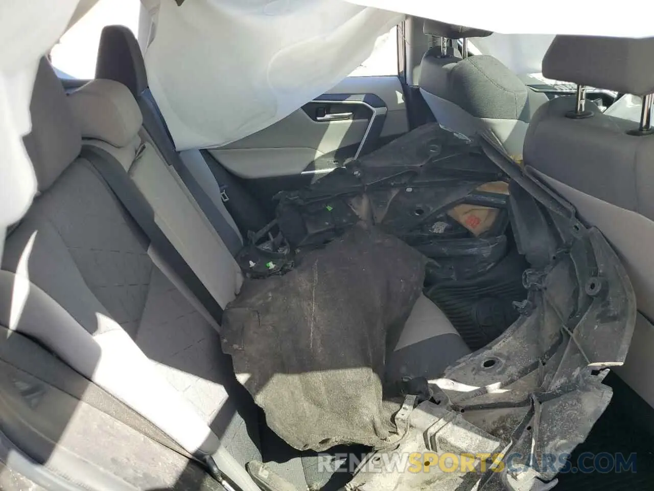 10 Photograph of a damaged car 2T3P1RFV6PC348962 TOYOTA RAV4 2023