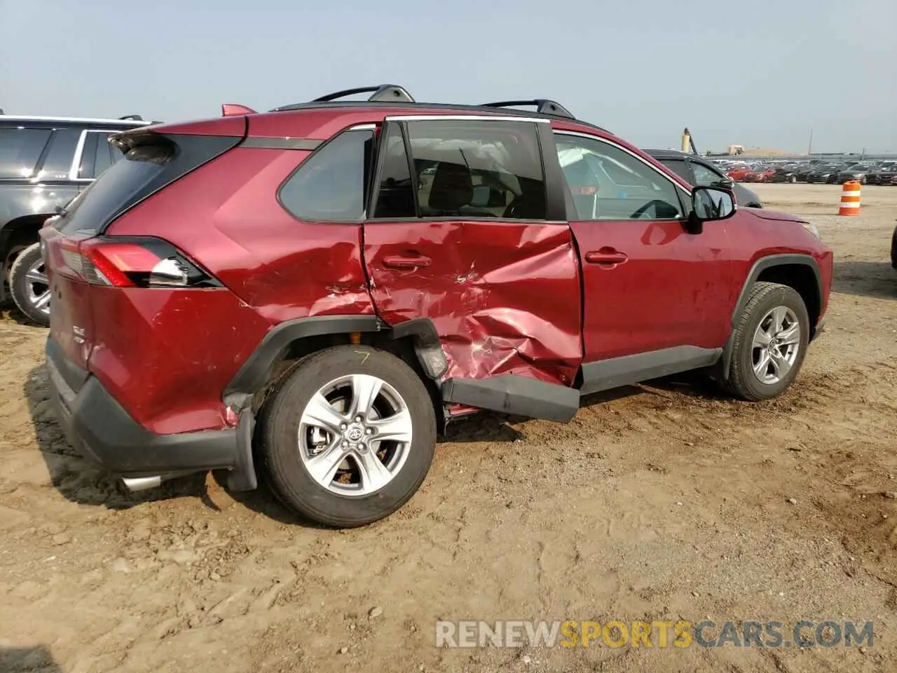 3 Photograph of a damaged car 2T3P1RFV6PW370183 TOYOTA RAV4 2023