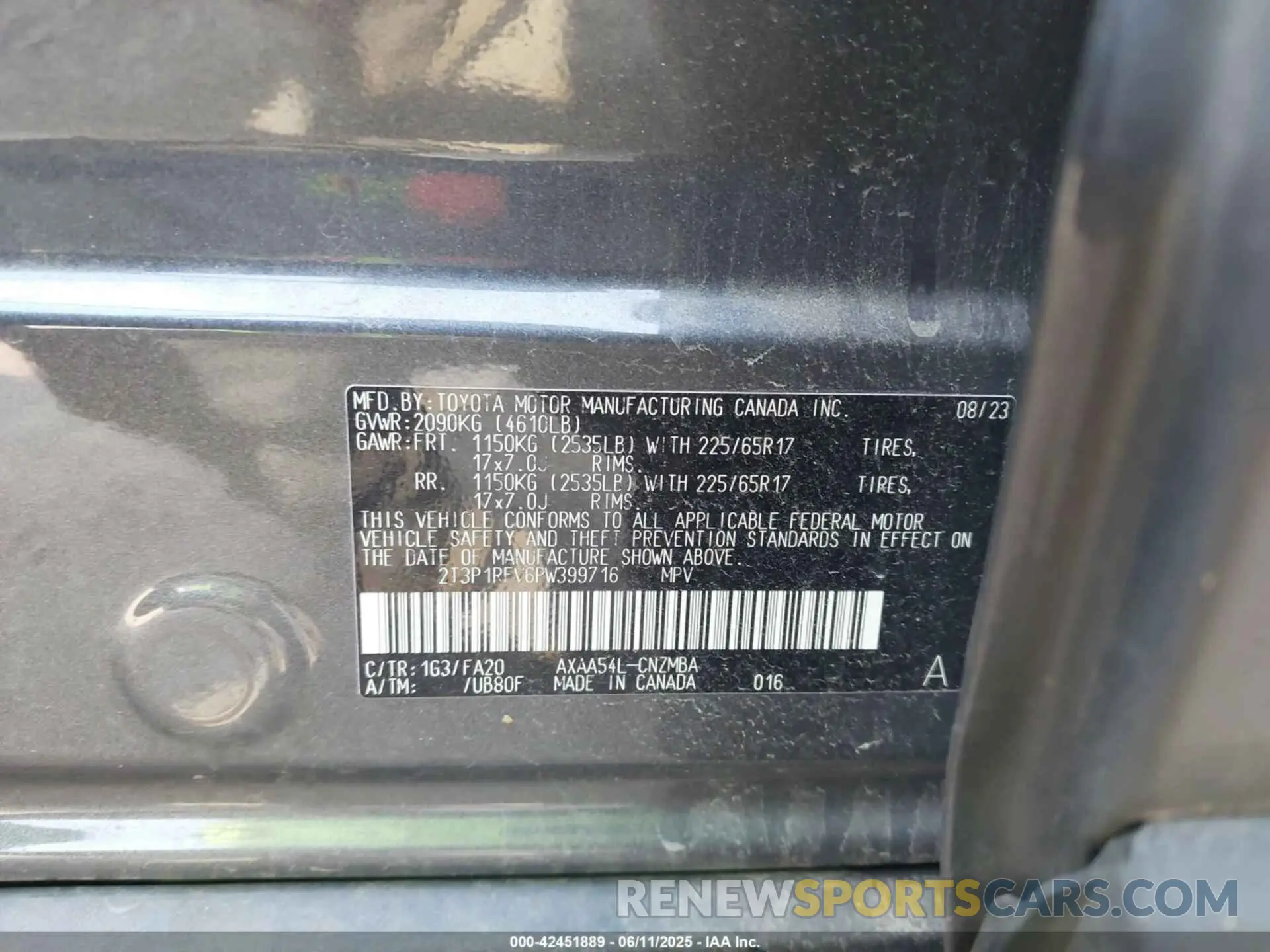 9 Photograph of a damaged car 2T3P1RFV6PW399716 TOYOTA RAV4 2023