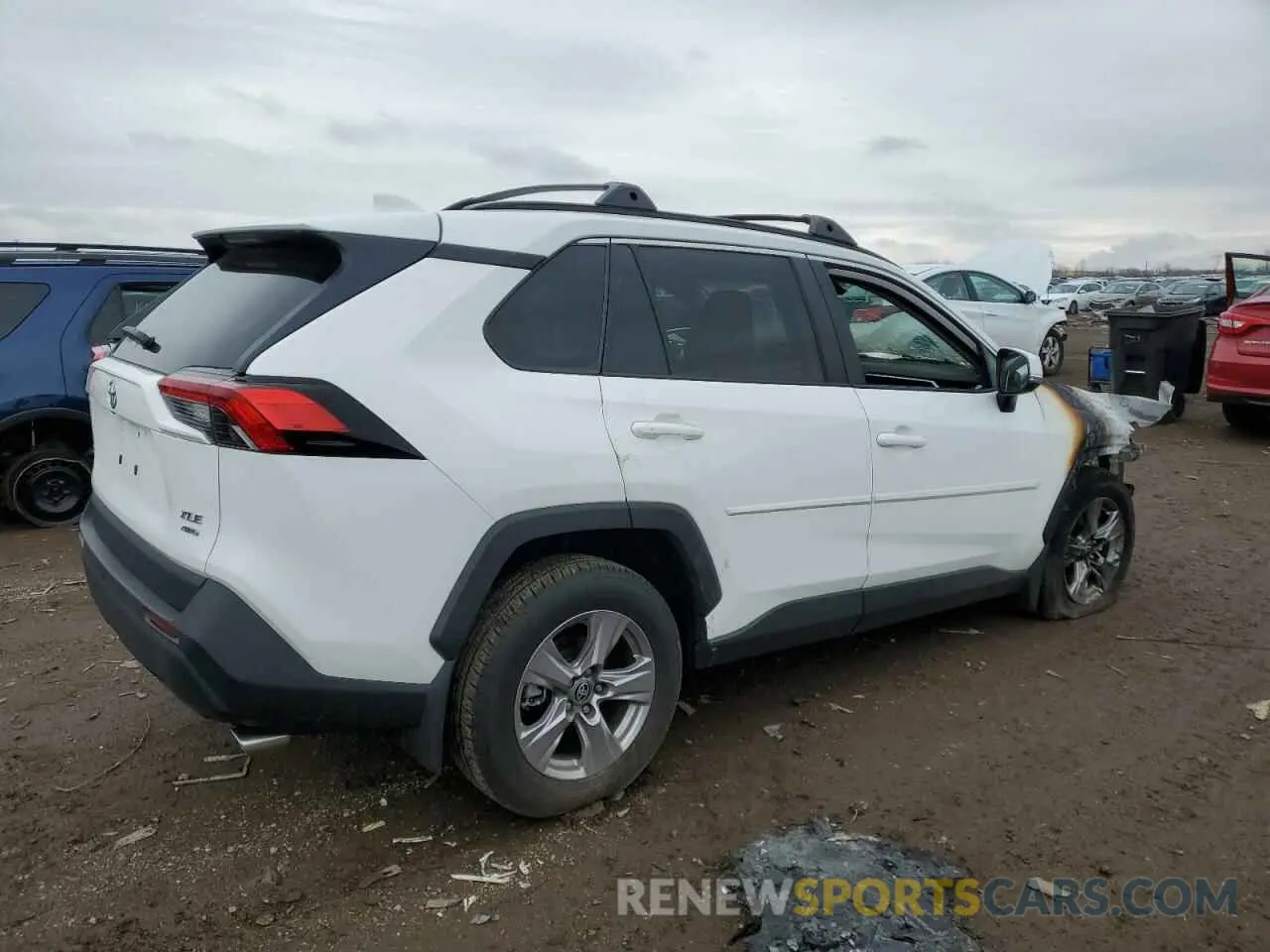 3 Photograph of a damaged car 2T3P1RFV7PC379556 TOYOTA RAV4 2023