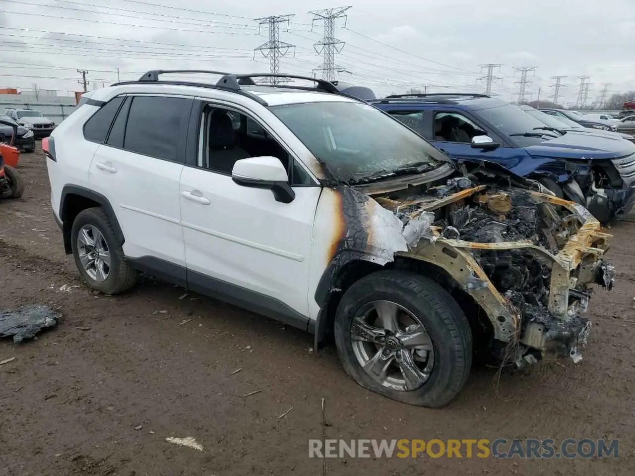 4 Photograph of a damaged car 2T3P1RFV7PC379556 TOYOTA RAV4 2023