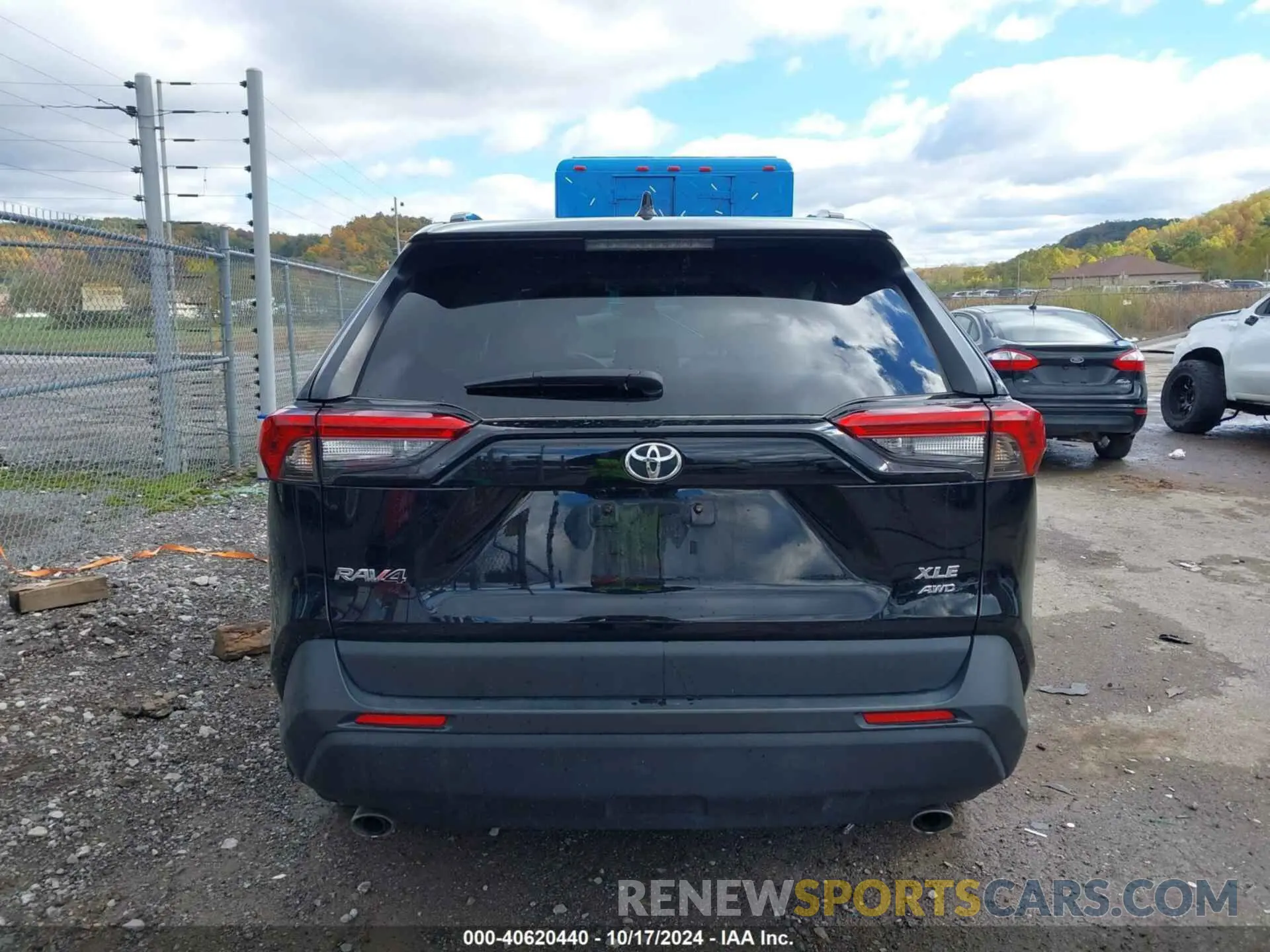 16 Photograph of a damaged car 2T3P1RFV7PC382327 TOYOTA RAV4 2023