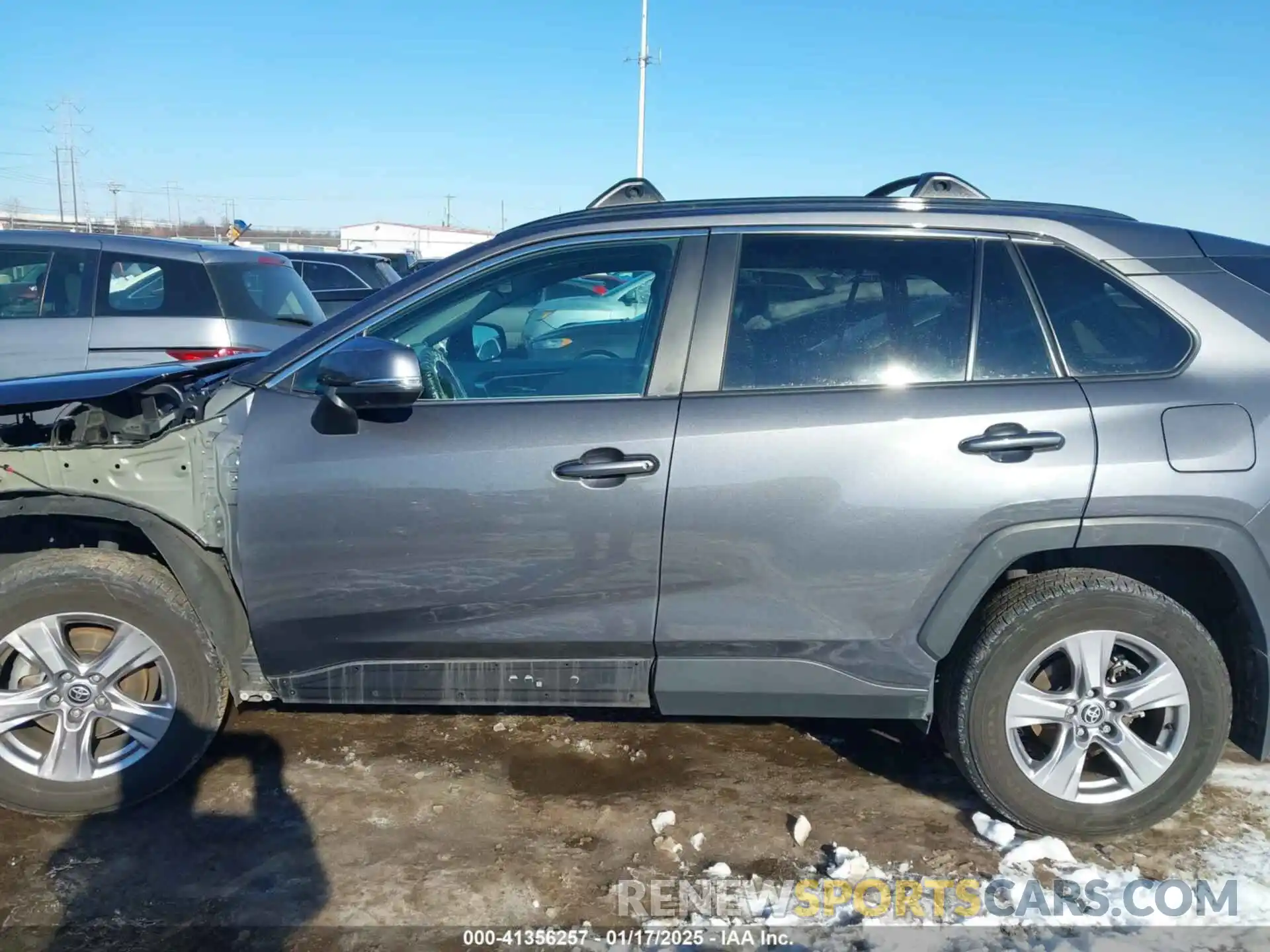 15 Photograph of a damaged car 2T3P1RFV7PW355708 TOYOTA RAV4 2023