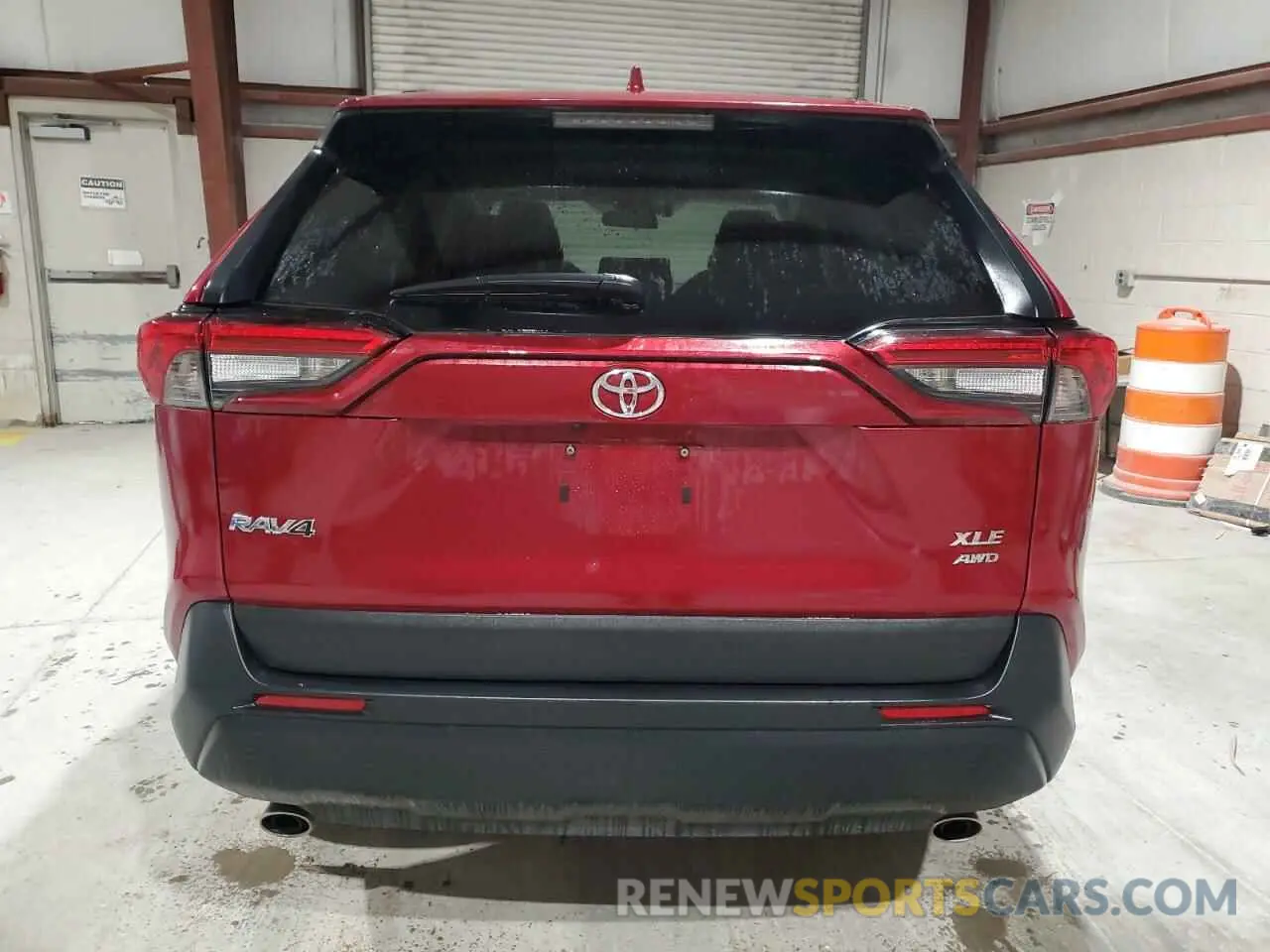 6 Photograph of a damaged car 2T3P1RFV7PW394380 TOYOTA RAV4 2023