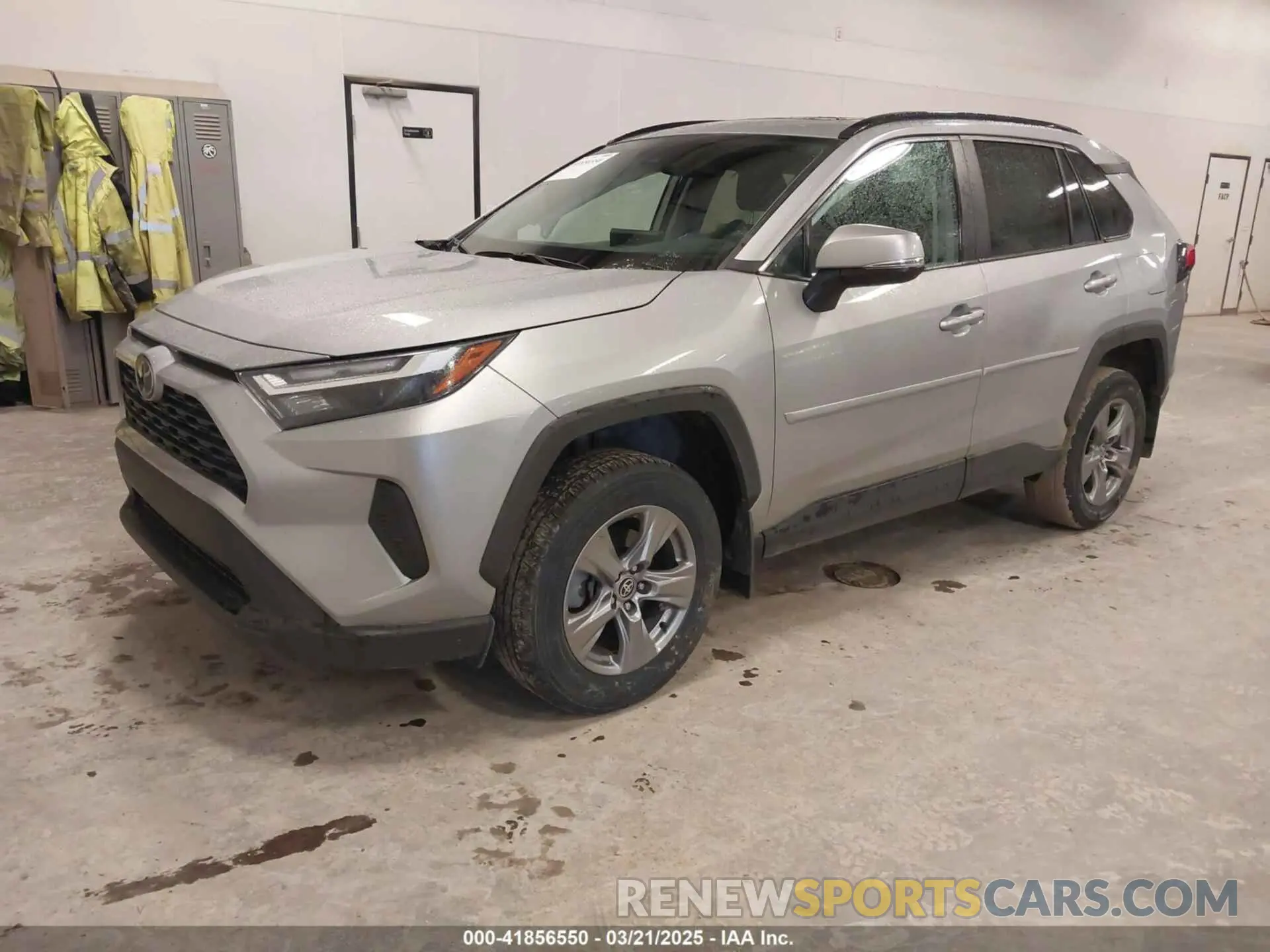 2 Photograph of a damaged car 2T3P1RFV7PW398770 TOYOTA RAV4 2023