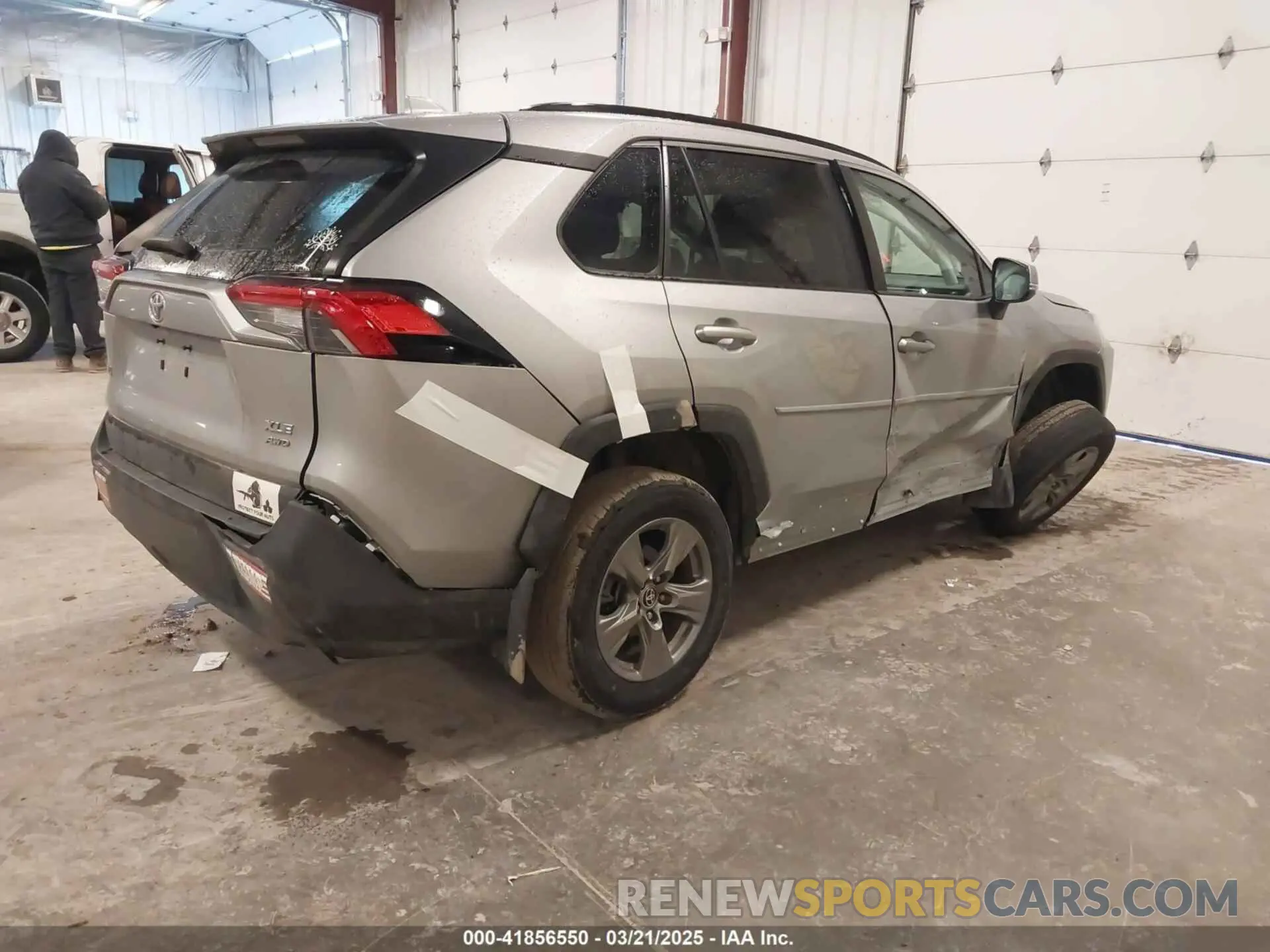 4 Photograph of a damaged car 2T3P1RFV7PW398770 TOYOTA RAV4 2023