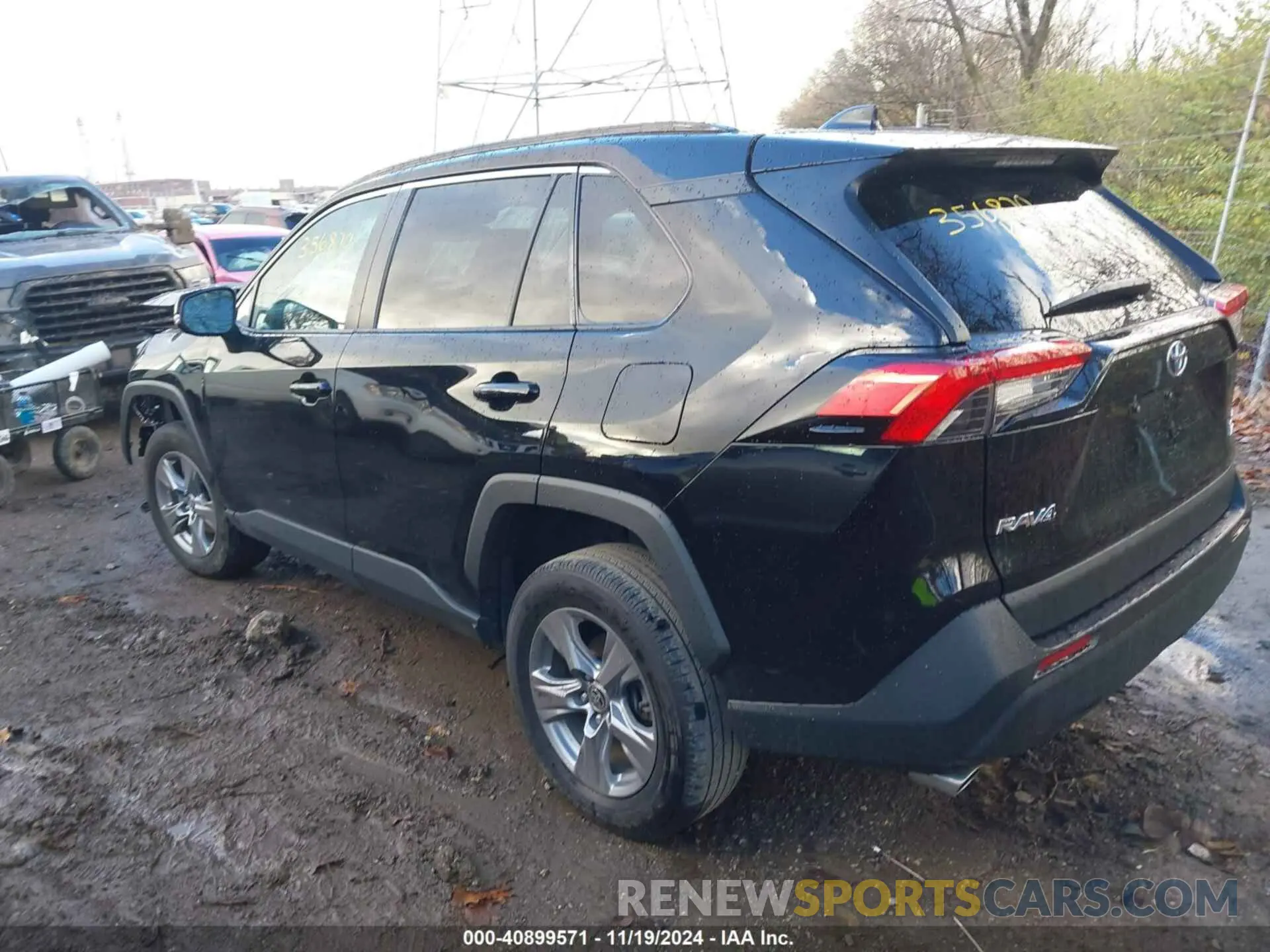 3 Photograph of a damaged car 2T3P1RFV8PC356870 TOYOTA RAV4 2023