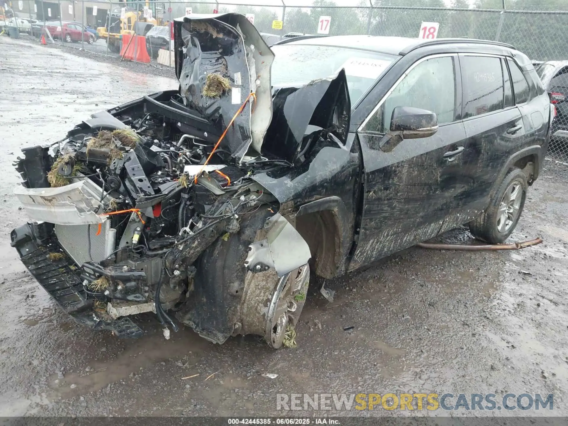 2 Photograph of a damaged car 2T3P1RFV8PC373362 TOYOTA RAV4 2023