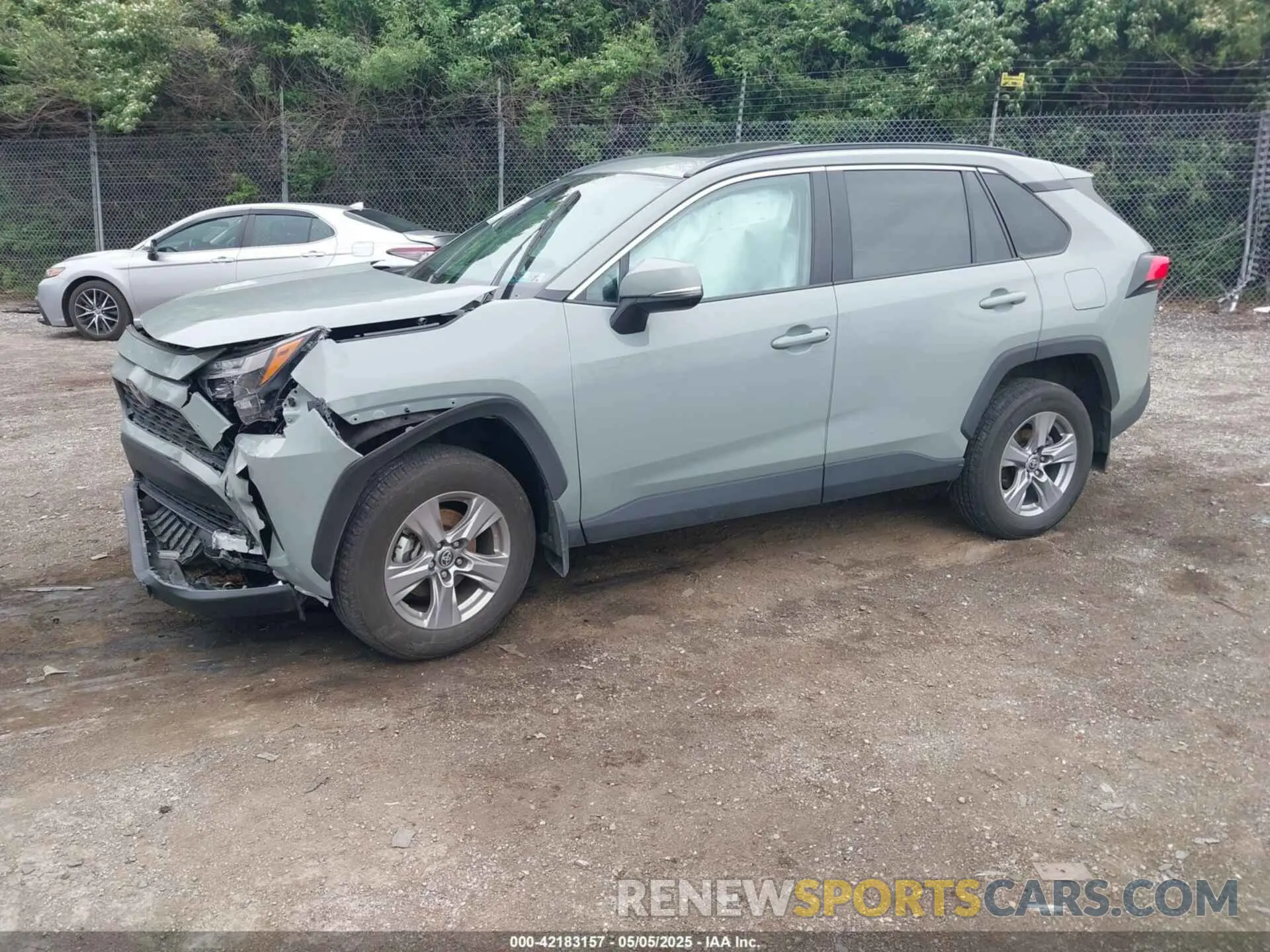 2 Photograph of a damaged car 2T3P1RFV8PW335712 TOYOTA RAV4 2023