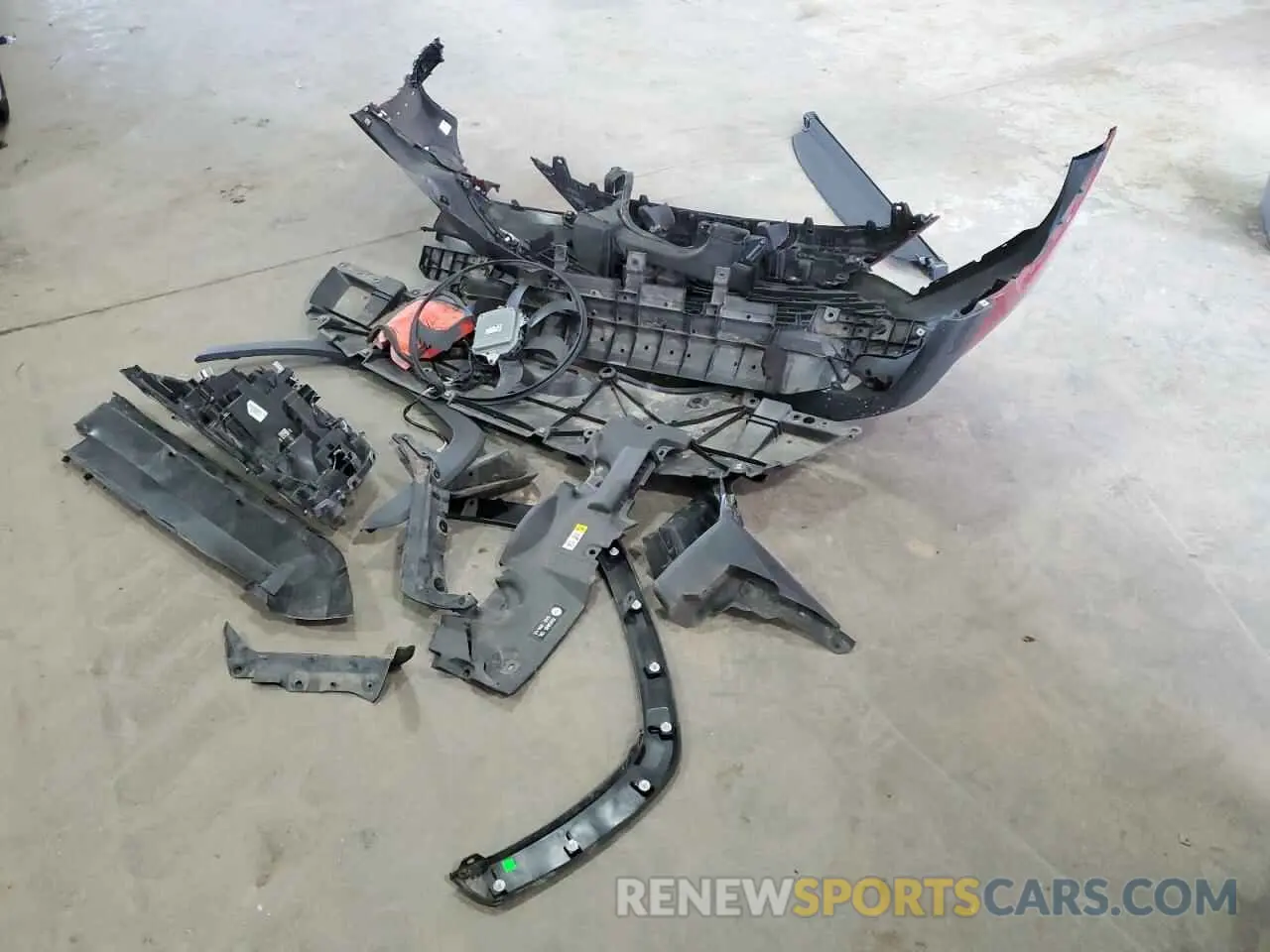 13 Photograph of a damaged car 2T3P1RFV8PW378298 TOYOTA RAV4 2023