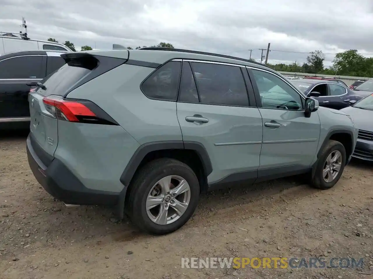 3 Photograph of a damaged car 2T3P1RFV9PW354902 TOYOTA RAV4 2023