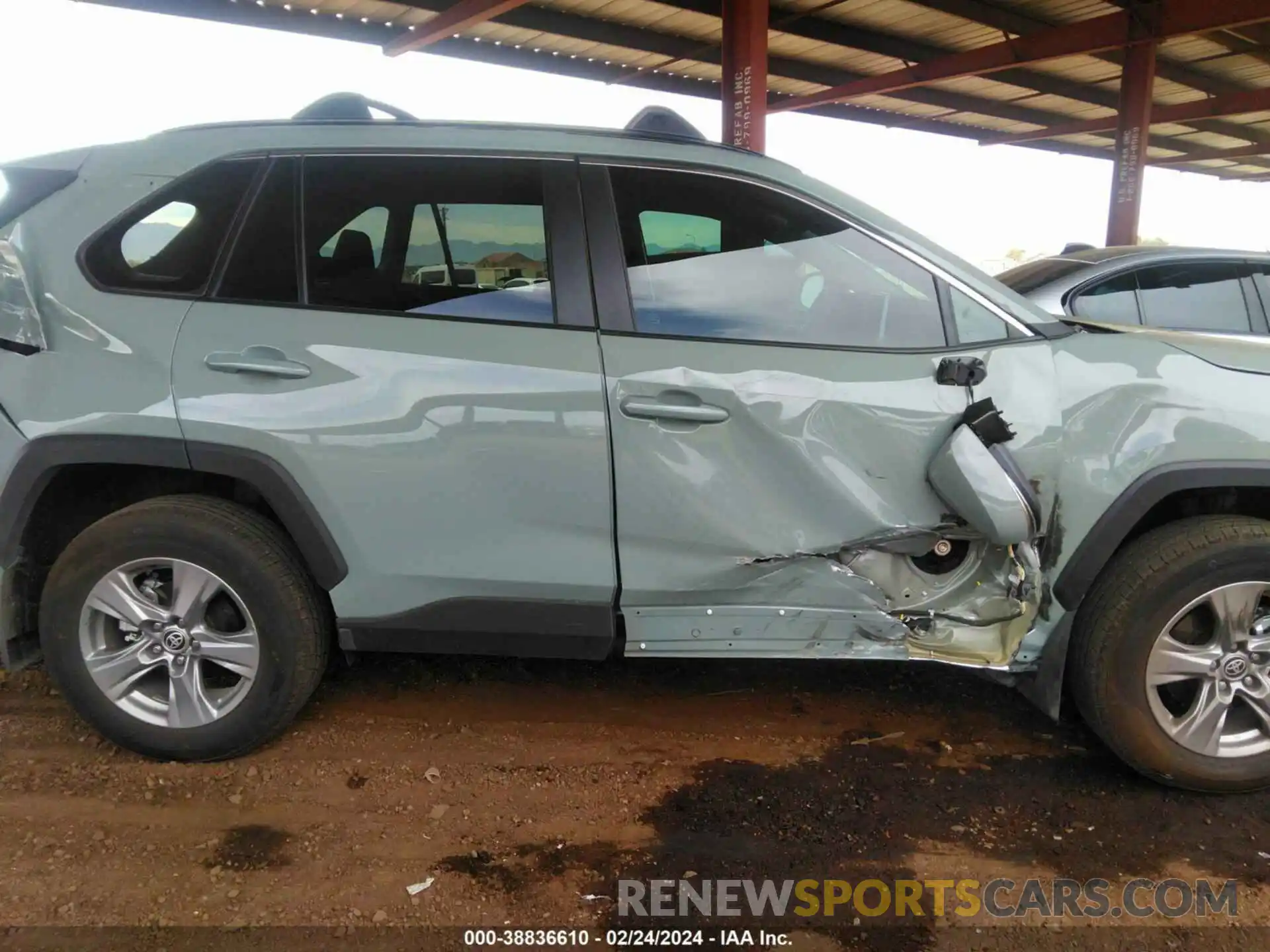 14 Photograph of a damaged car 2T3P1RFV9PW408439 TOYOTA RAV4 2023