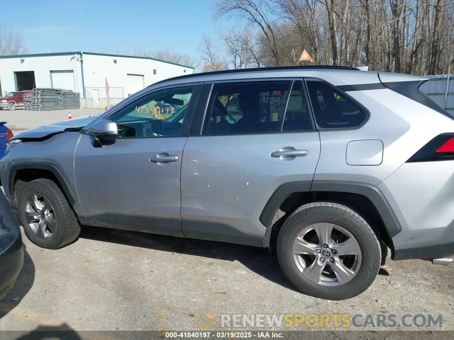 14 Photograph of a damaged car 2T3P1RFVXPC335339 TOYOTA RAV4 2023