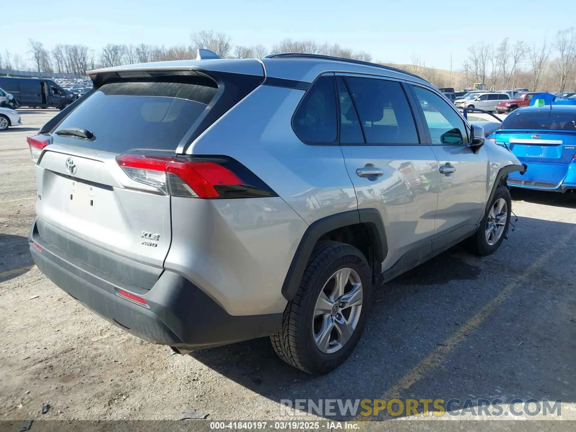 4 Photograph of a damaged car 2T3P1RFVXPC335339 TOYOTA RAV4 2023