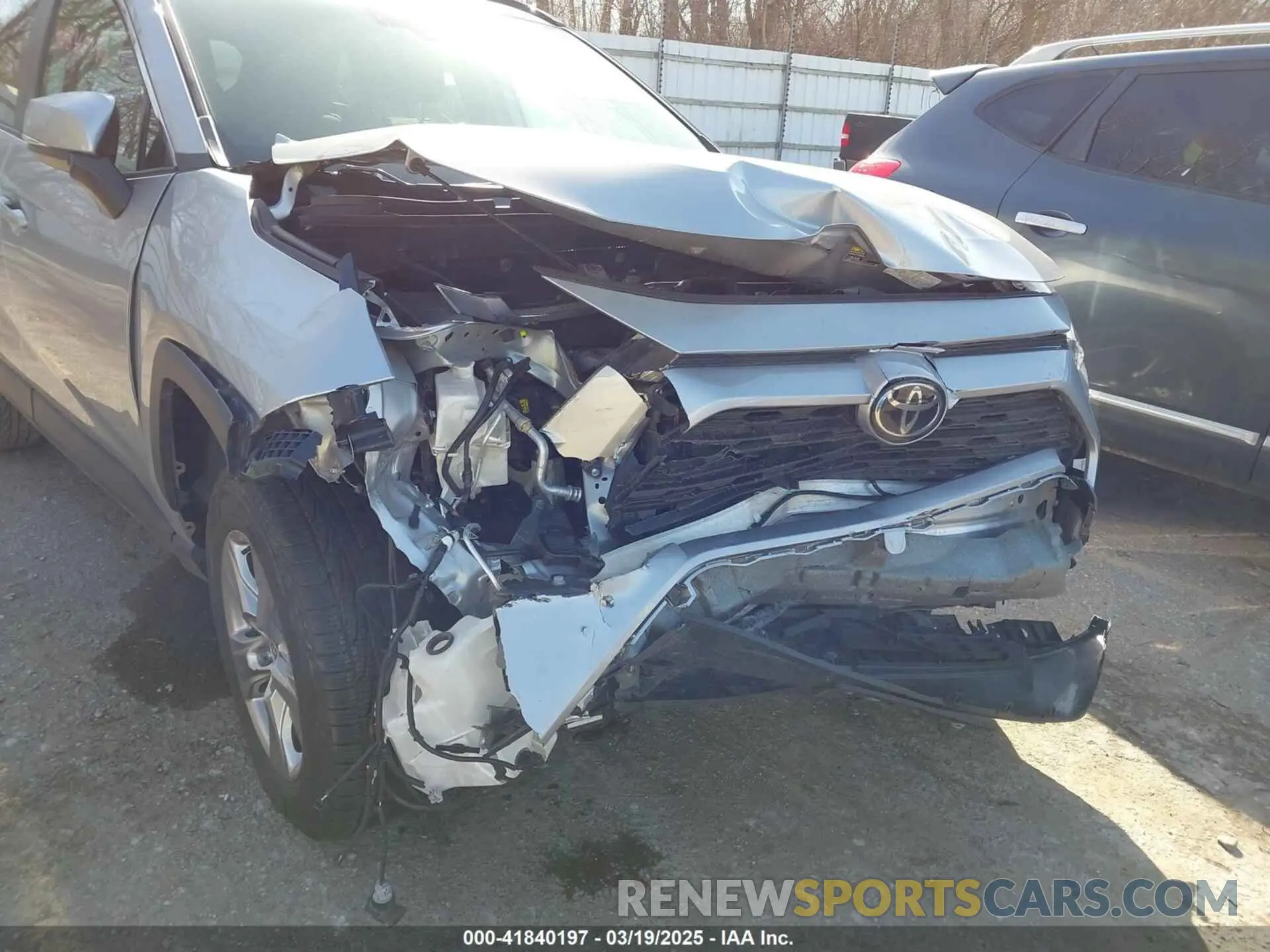 6 Photograph of a damaged car 2T3P1RFVXPC335339 TOYOTA RAV4 2023