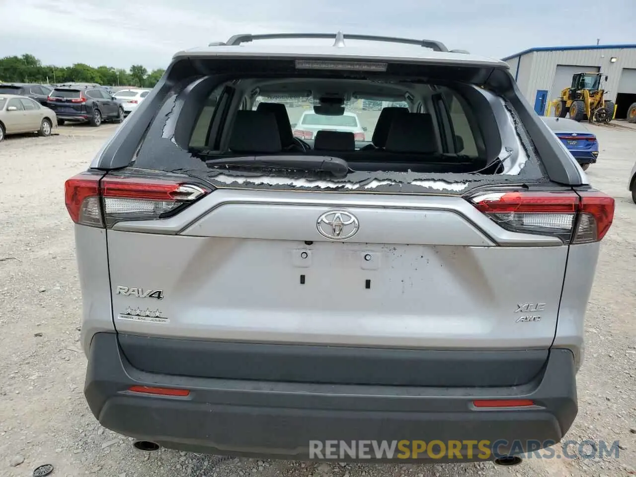 6 Photograph of a damaged car 2T3P1RFVXPC346504 TOYOTA RAV4 2023