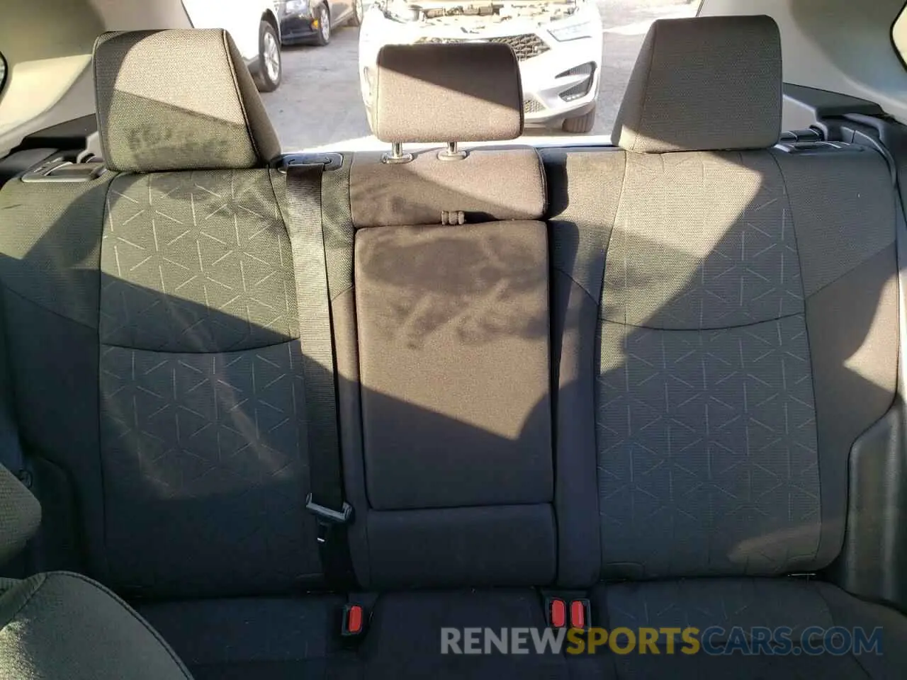 10 Photograph of a damaged car 2T3R1RFV2PC348501 TOYOTA RAV4 2023