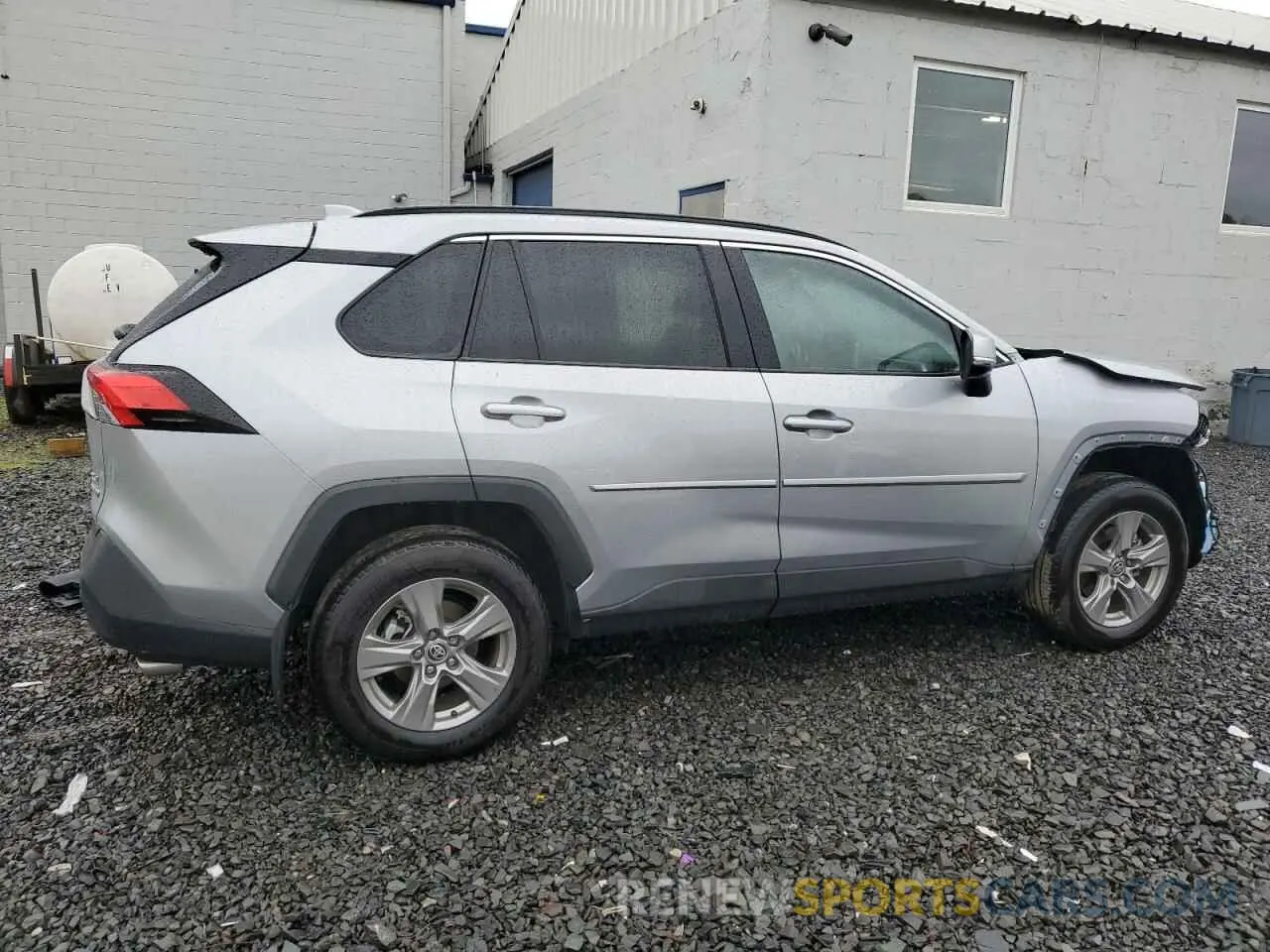 3 Photograph of a damaged car 2T3RWRFV3PW186197 TOYOTA RAV4 2023