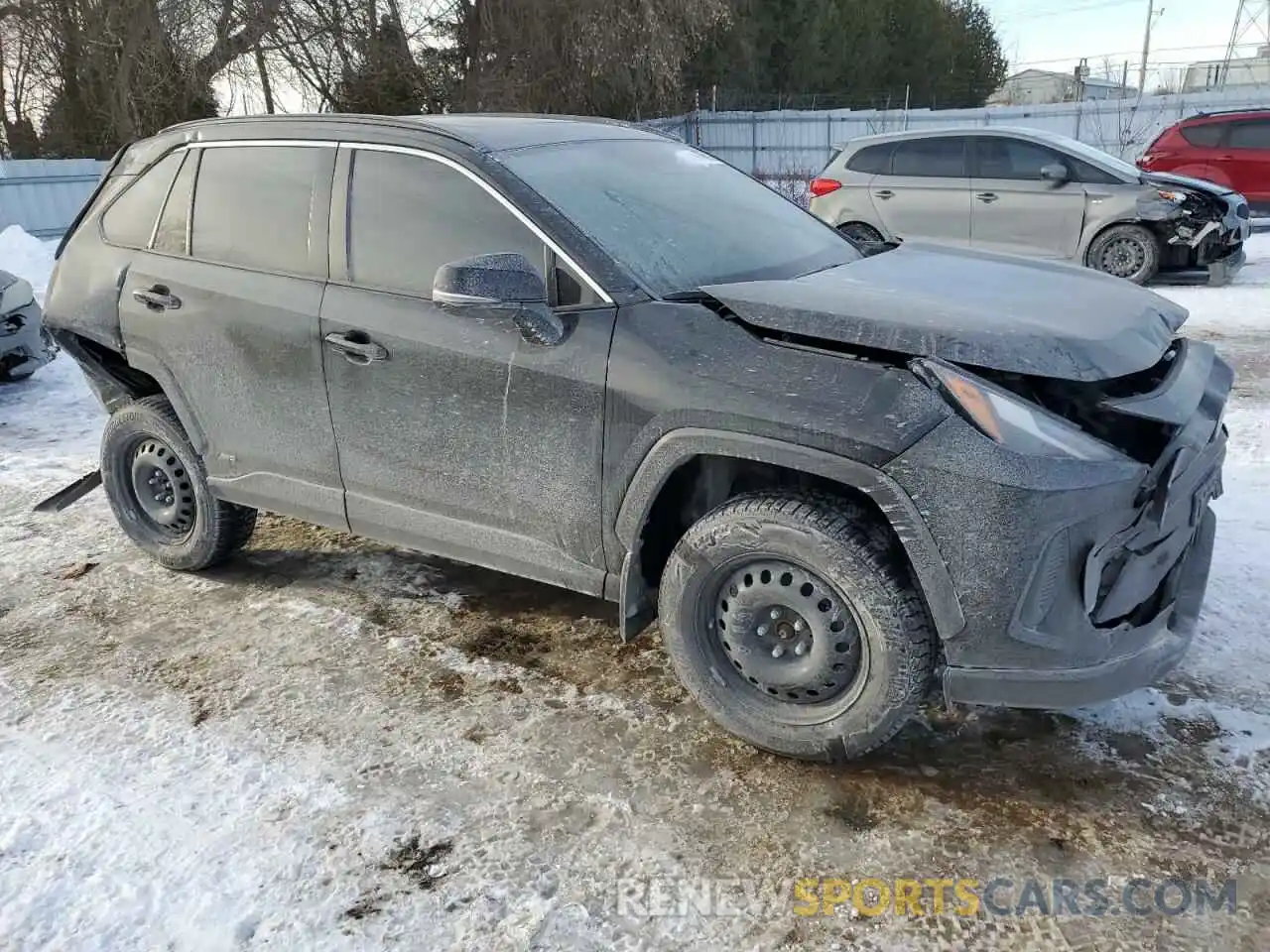 4 Photograph of a damaged car 2T3RWRFV4PW167450 TOYOTA RAV4 2023