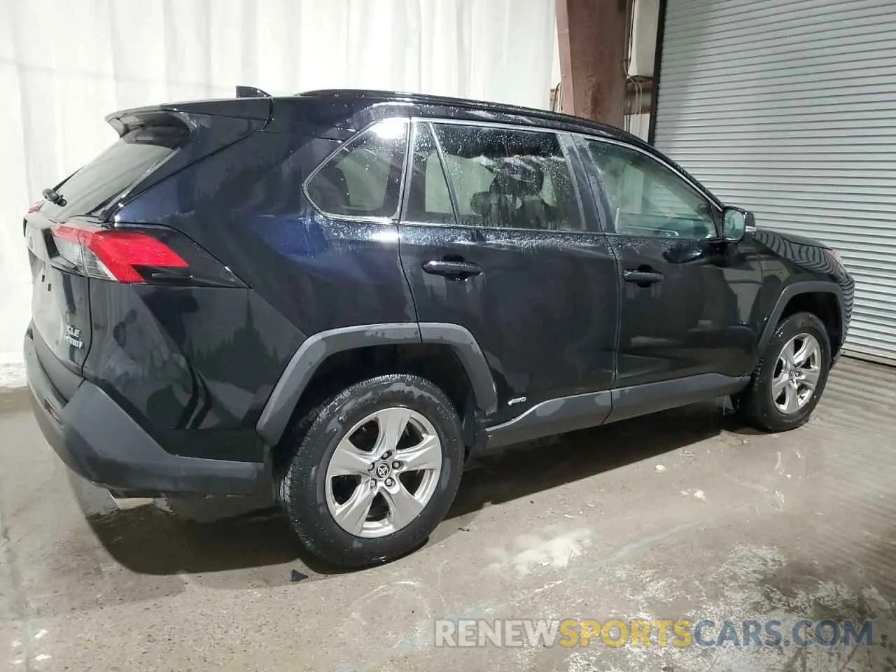 3 Photograph of a damaged car 2T3RWRFV4PW174799 TOYOTA RAV4 2023
