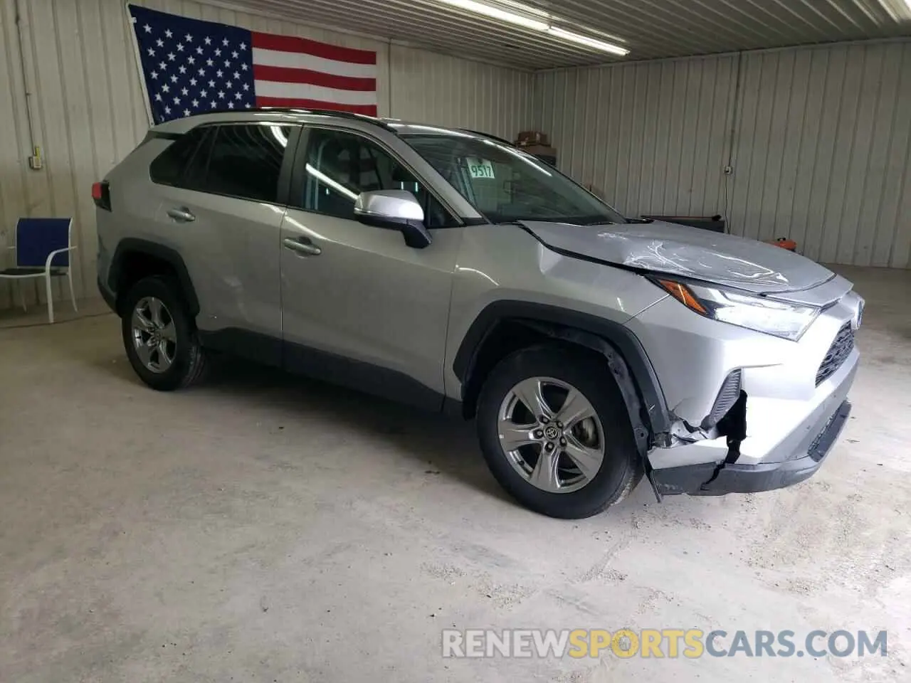 4 Photograph of a damaged car 2T3RWRFV4PW178402 TOYOTA RAV4 2023