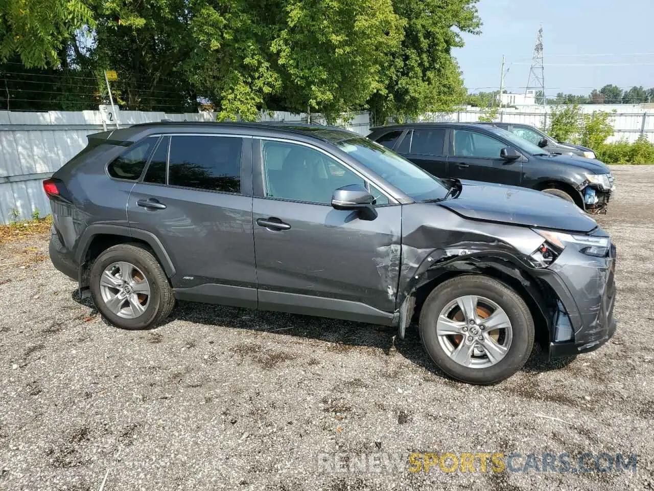 4 Photograph of a damaged car 2T3RWRFV5PW180725 TOYOTA RAV4 2023