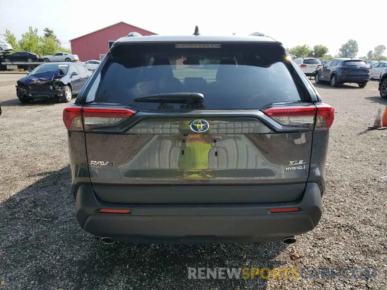 6 Photograph of a damaged car 2T3RWRFV5PW180725 TOYOTA RAV4 2023
