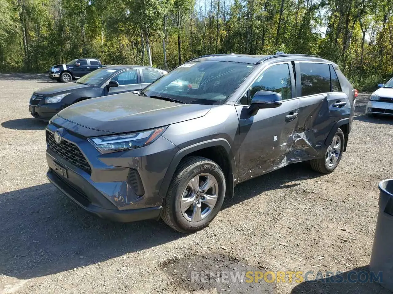 1 Photograph of a damaged car 2T3RWRFV8PW169511 TOYOTA RAV4 2023