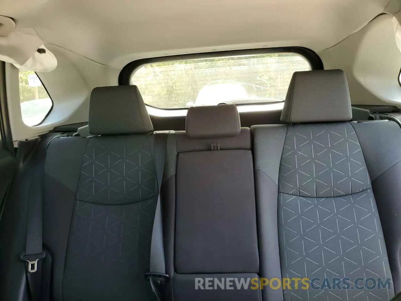 10 Photograph of a damaged car 2T3RWRFV8PW169511 TOYOTA RAV4 2023