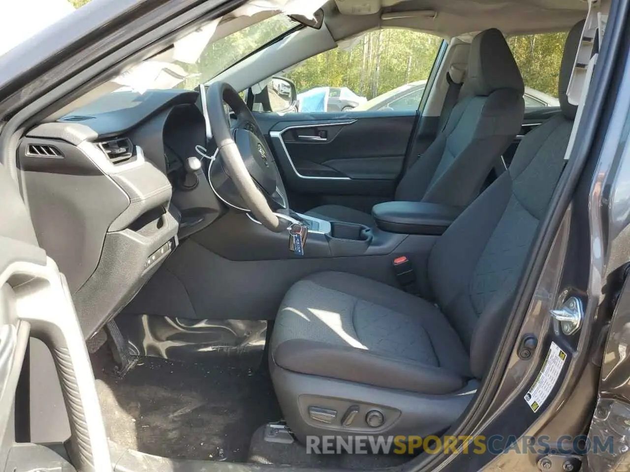 7 Photograph of a damaged car 2T3RWRFV8PW169511 TOYOTA RAV4 2023
