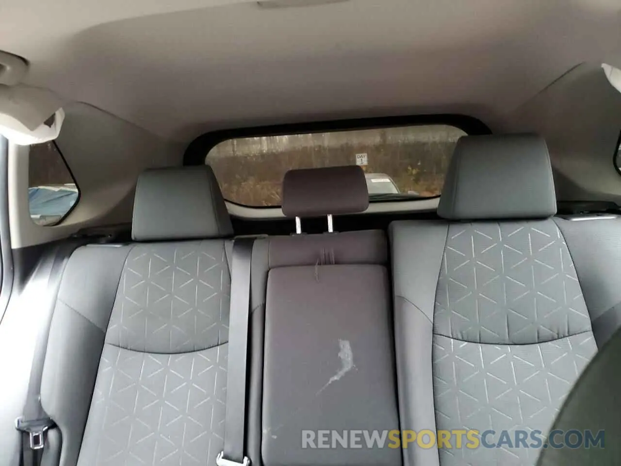 10 Photograph of a damaged car 2T3RWRFV8PW170948 TOYOTA RAV4 2023
