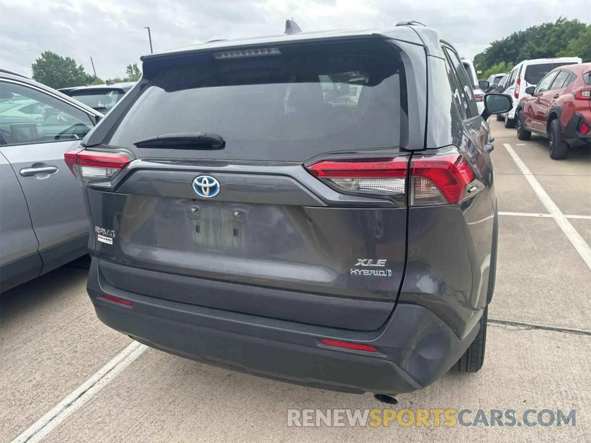 1 Photograph of a damaged car 2T3RWRFV8PW174496 TOYOTA RAV4 2023