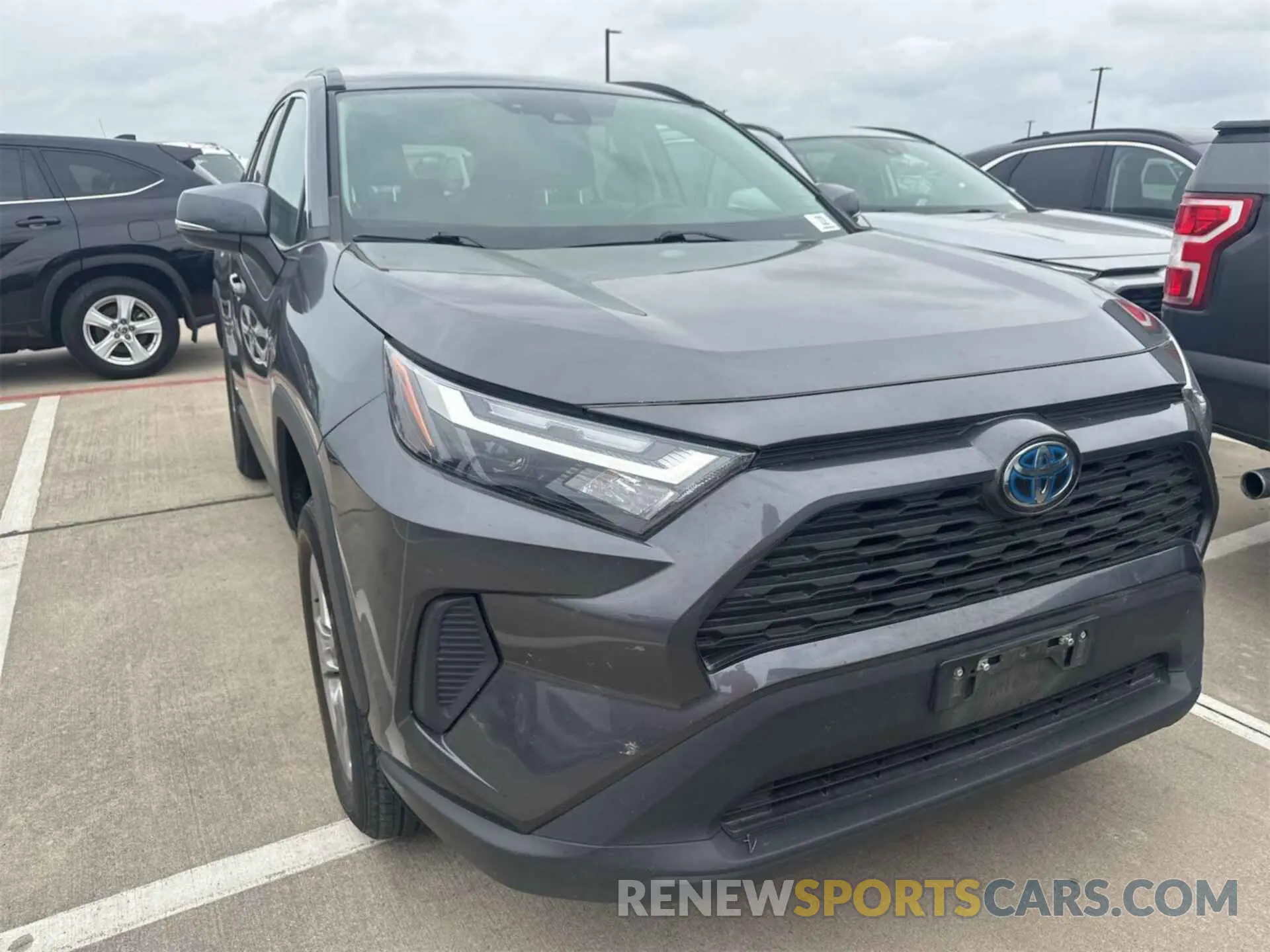 11 Photograph of a damaged car 2T3RWRFV8PW174496 TOYOTA RAV4 2023