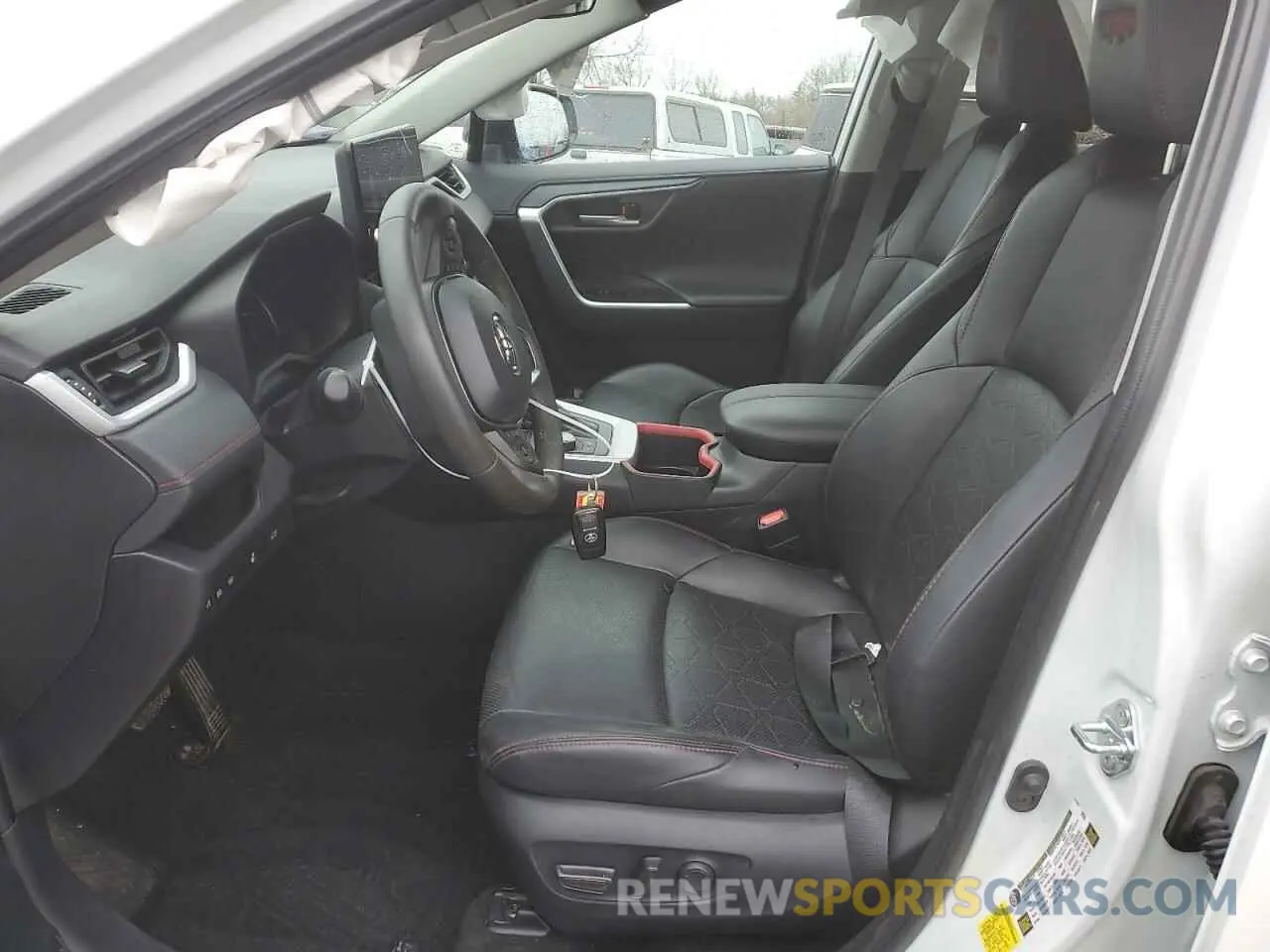 7 Photograph of a damaged car 2T3S1RFV6PW405895 TOYOTA RAV4 2023