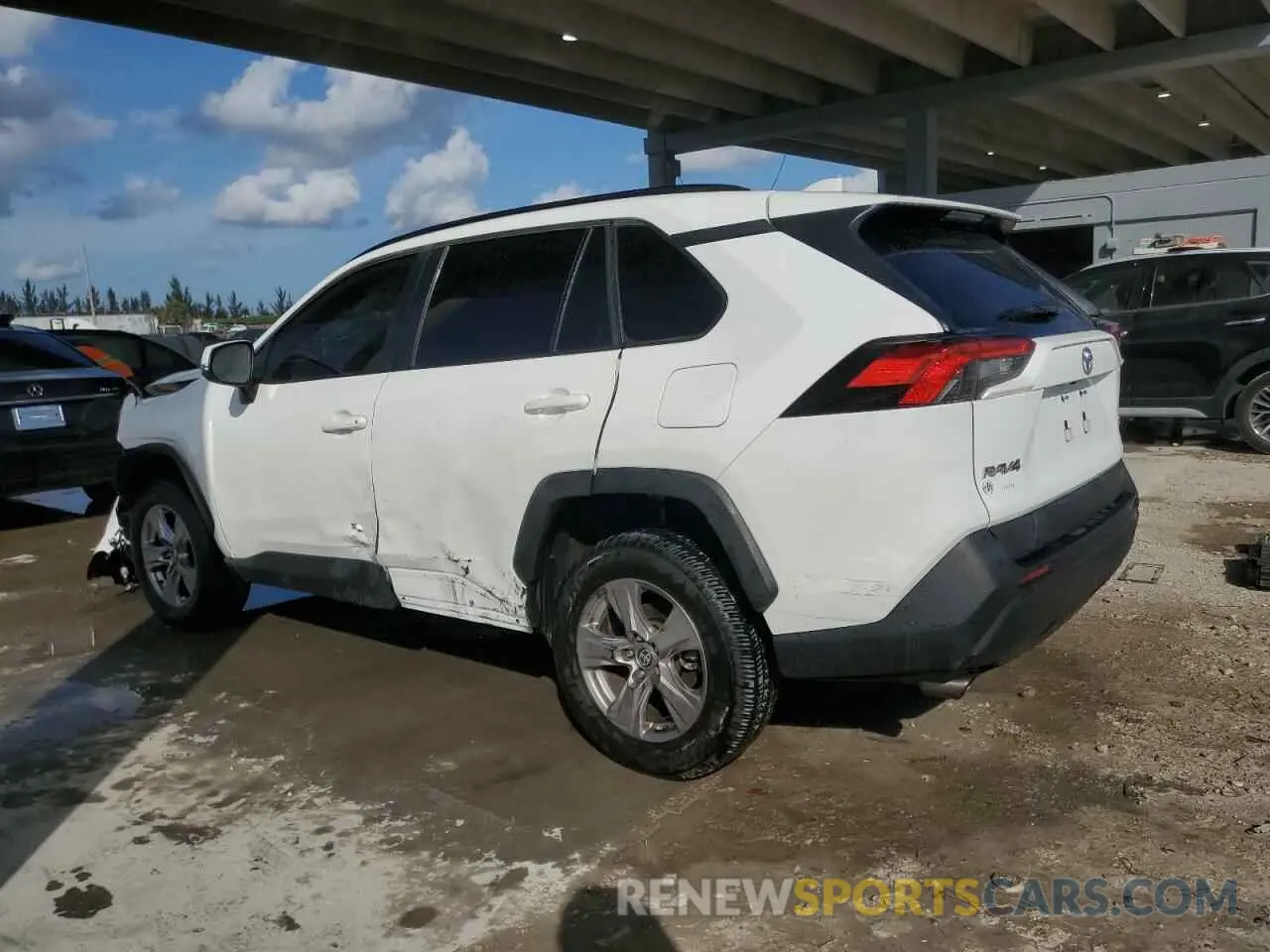 2 Photograph of a damaged car 2T3W1RFV0PC242955 TOYOTA RAV4 2023